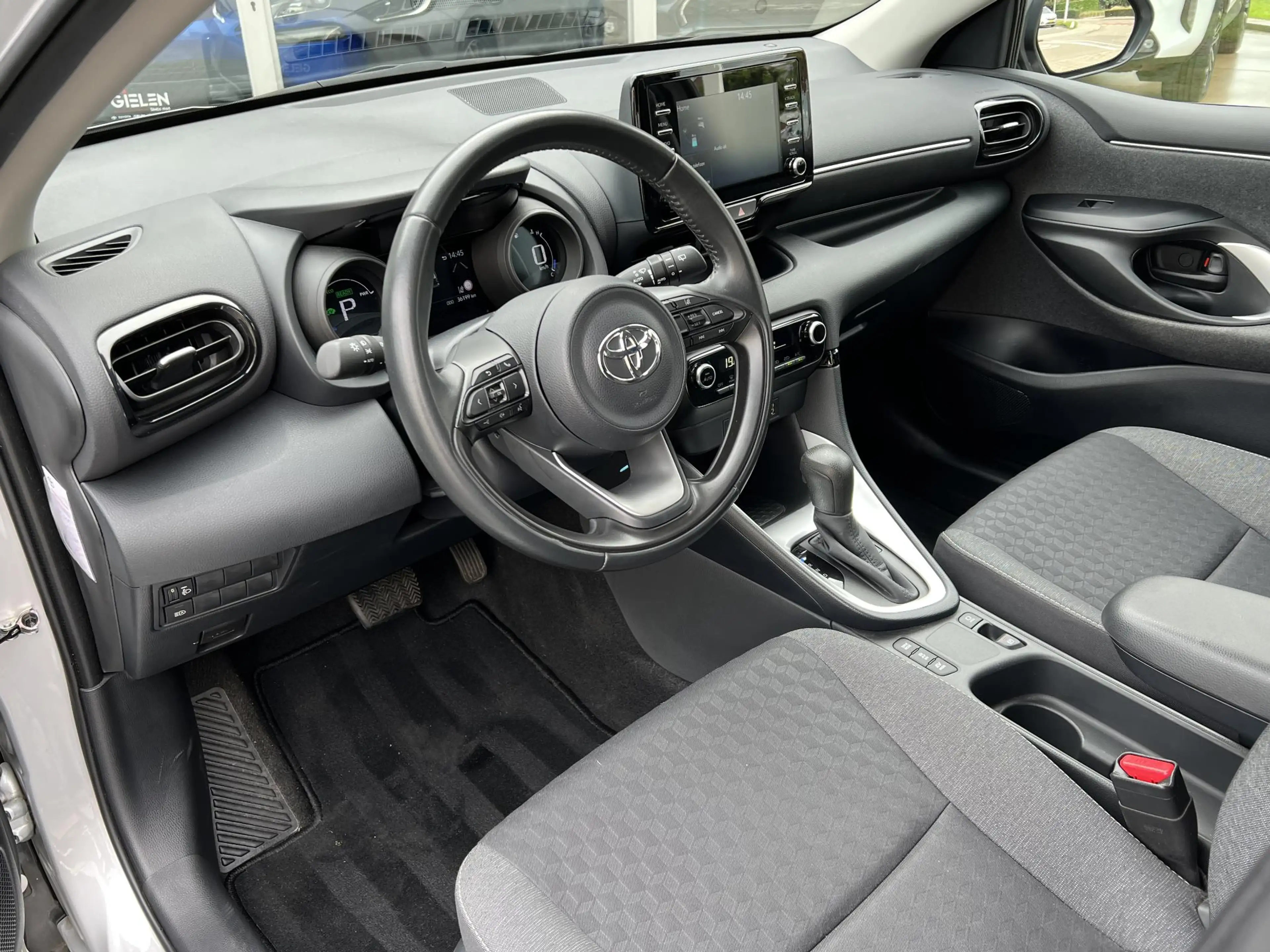 Toyota Yaris 1.5 Hybrid Dynamic | Apple CarPlay/Android auto, L — photo 18