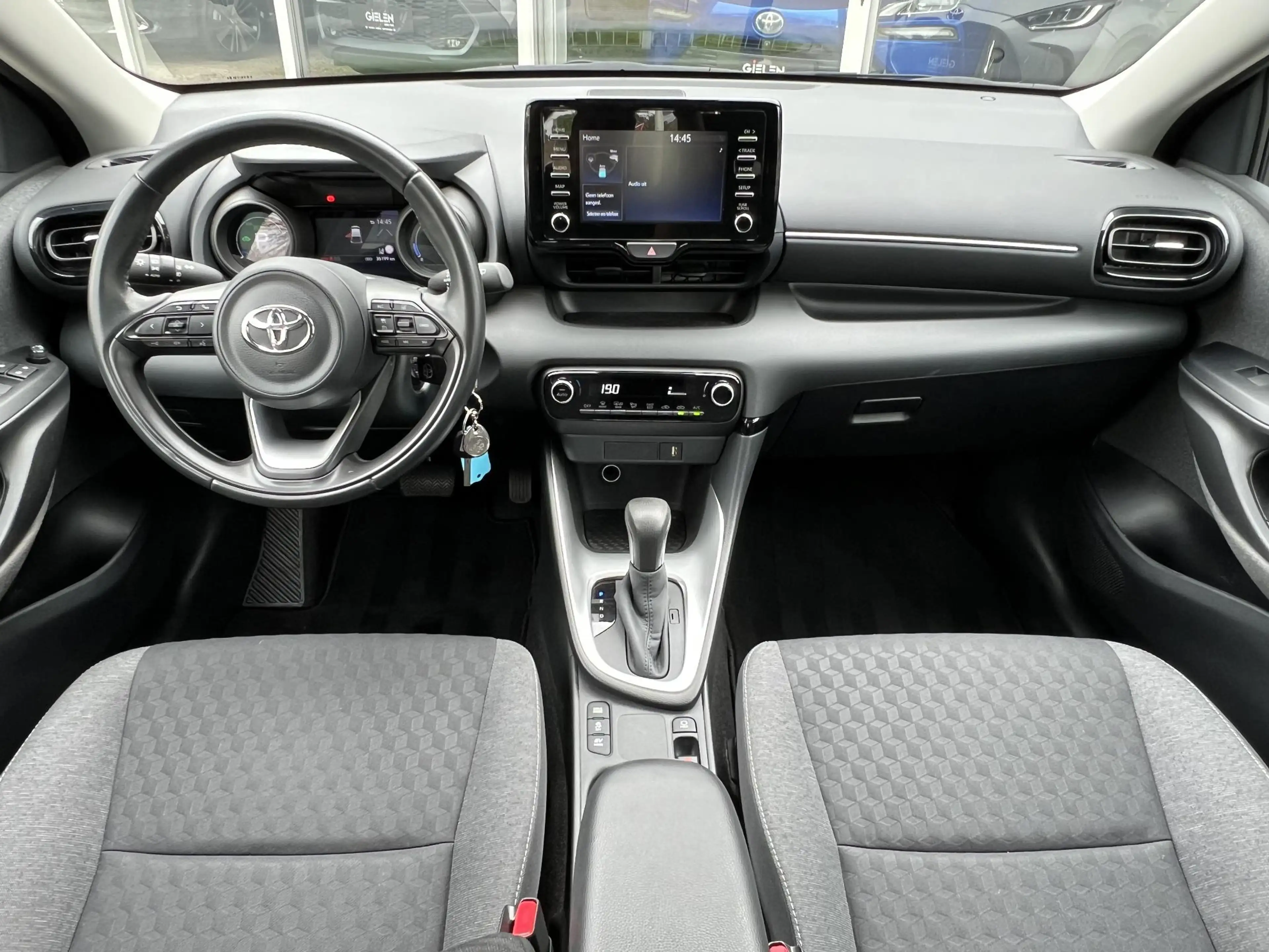 Toyota Yaris 1.5 Hybrid Dynamic | Apple CarPlay/Android auto, L — photo 14