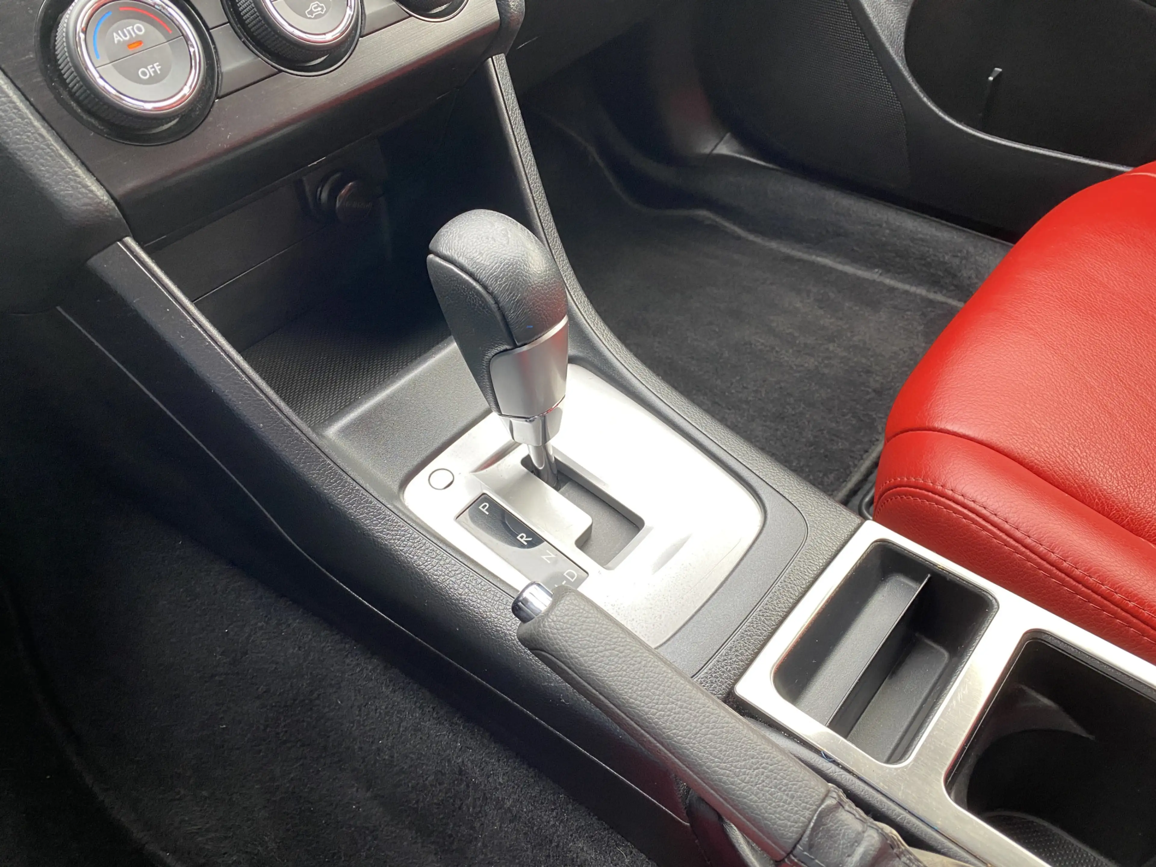 Subaru XV 2.0i Luxury AWD 150 pk AUT. | dealer onderhouden | — photo 32