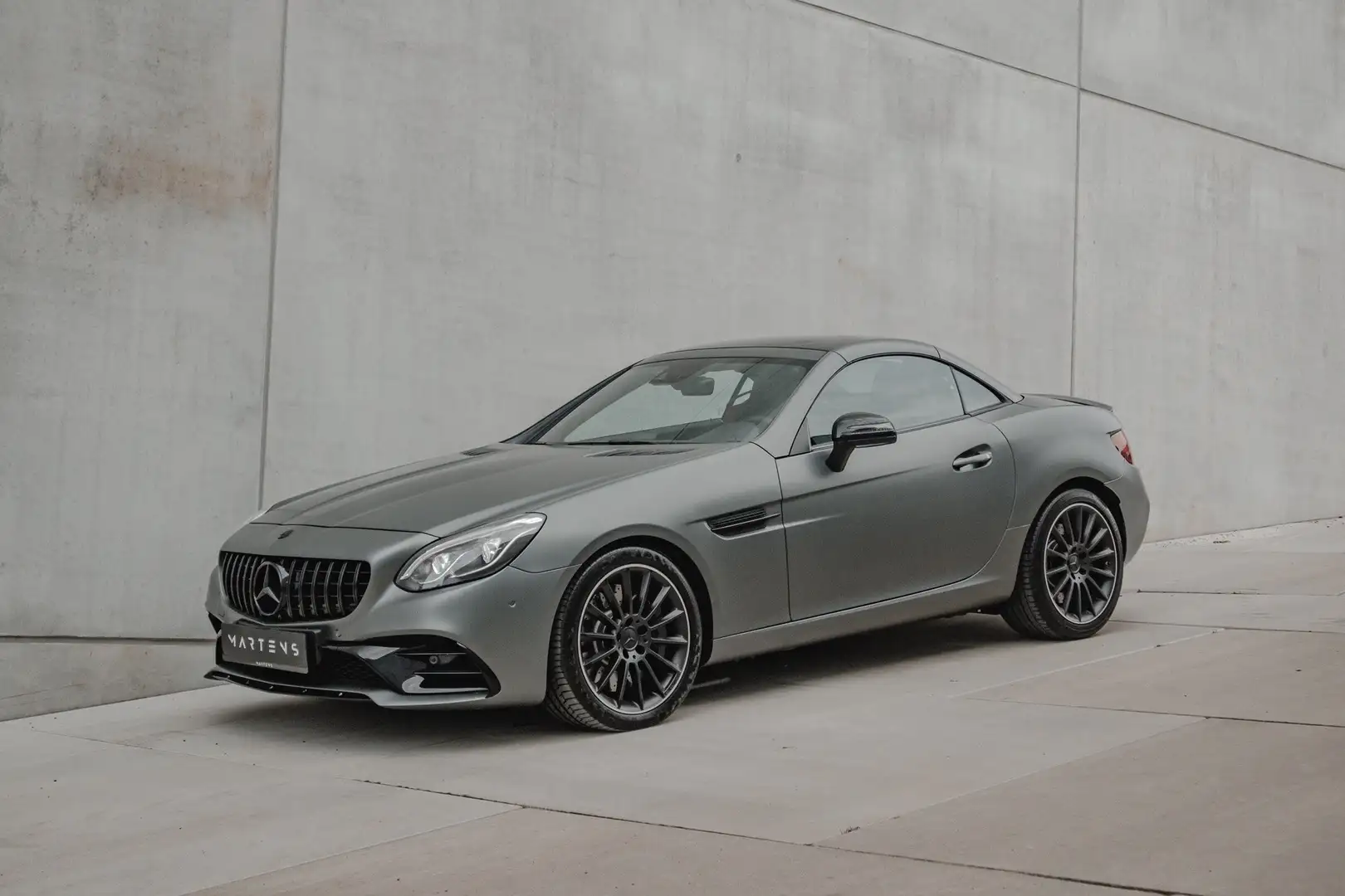 Mercedes-Benz SLC 43 AMG Grijs - 2
