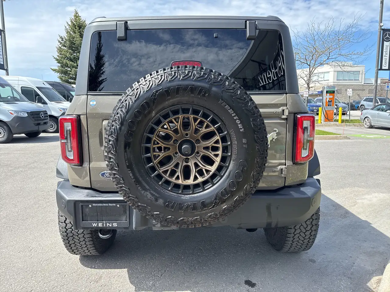 Ford Bronco снимка Ford Bronco