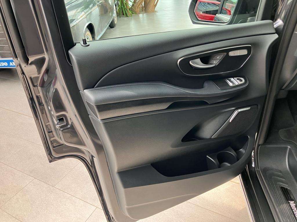 Mercedes-Benz EQV 300