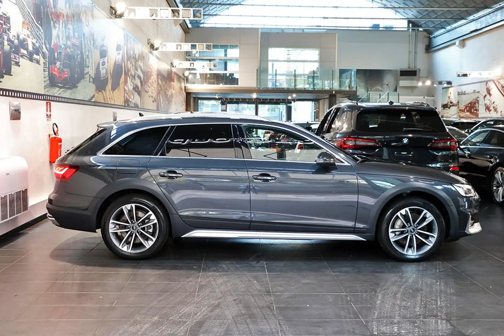 Audi A4 allroad 45 TFSI S-Tronic Business Evolution - PELLE/MATRIX Grigio - 2