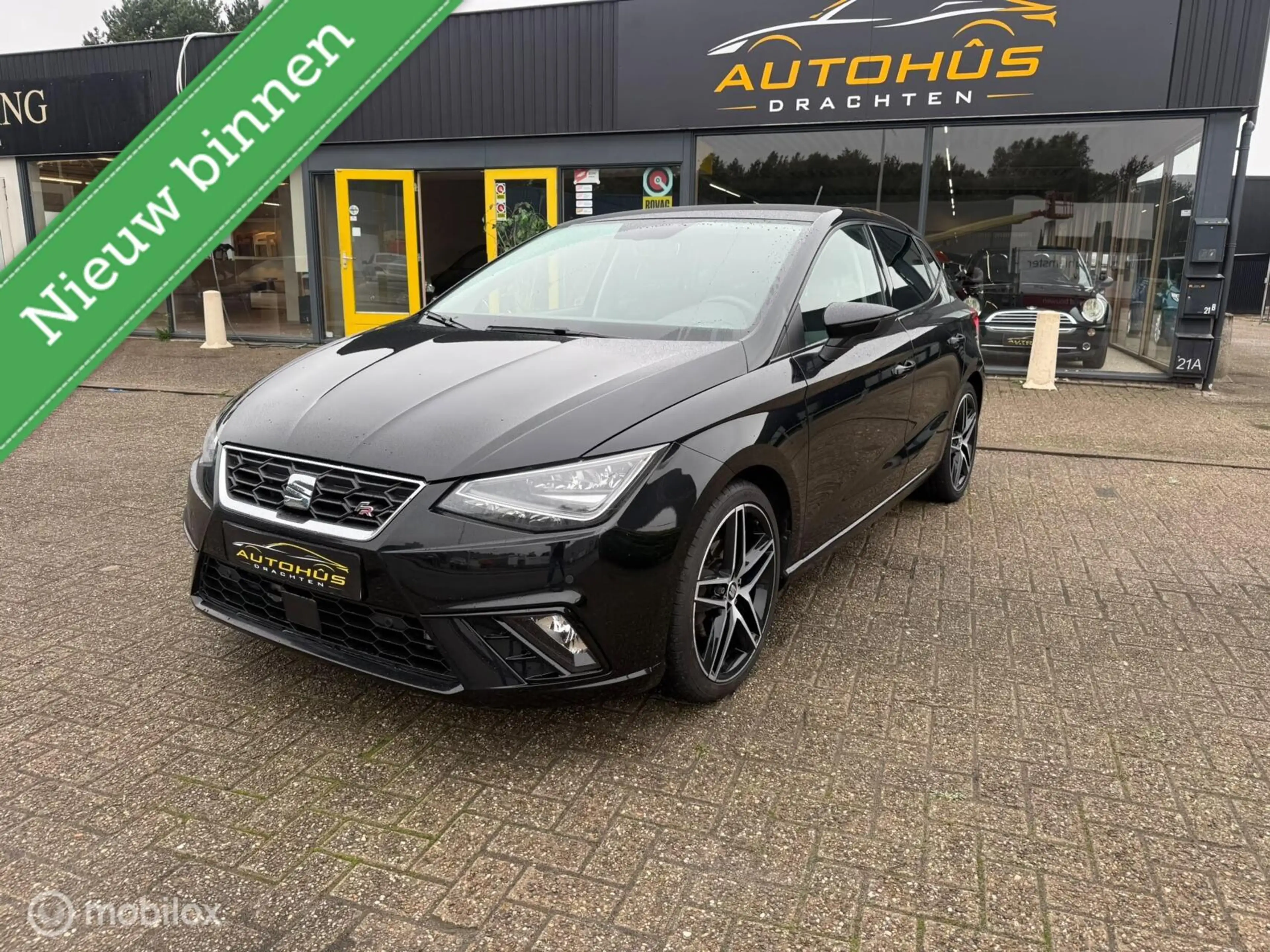 SEAT Ibiza seat-ibiza-tsi-fr-dsg-carplay-camera-pdc-led-CLIMA