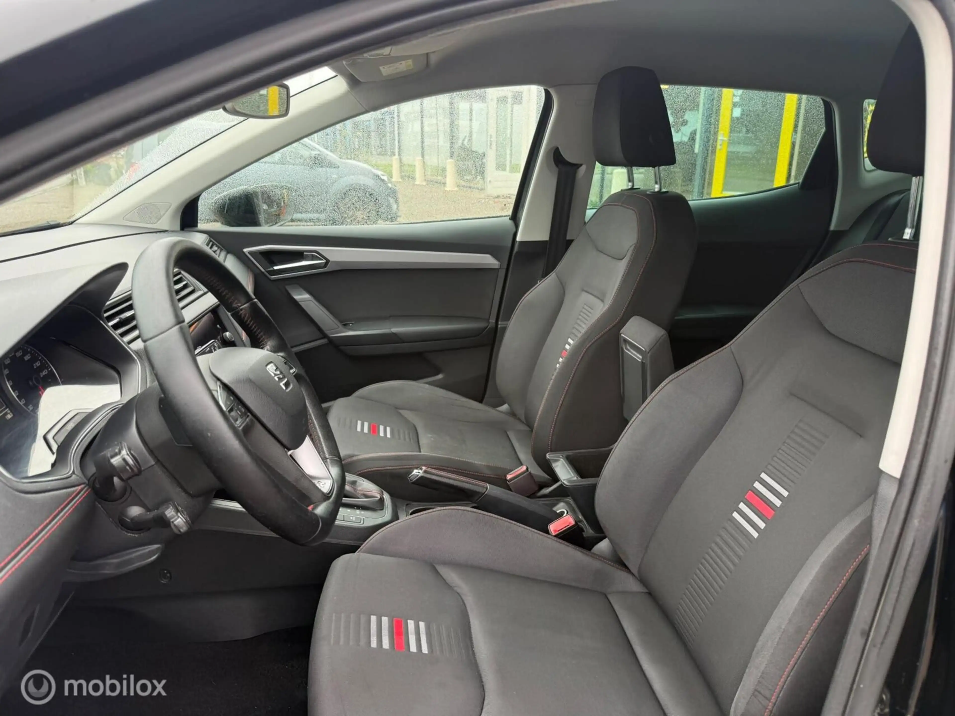 SEAT Ibiza seat-ibiza-tsi-fr-dsg-carplay-camera-pdc-led-CLIMA — photo 15