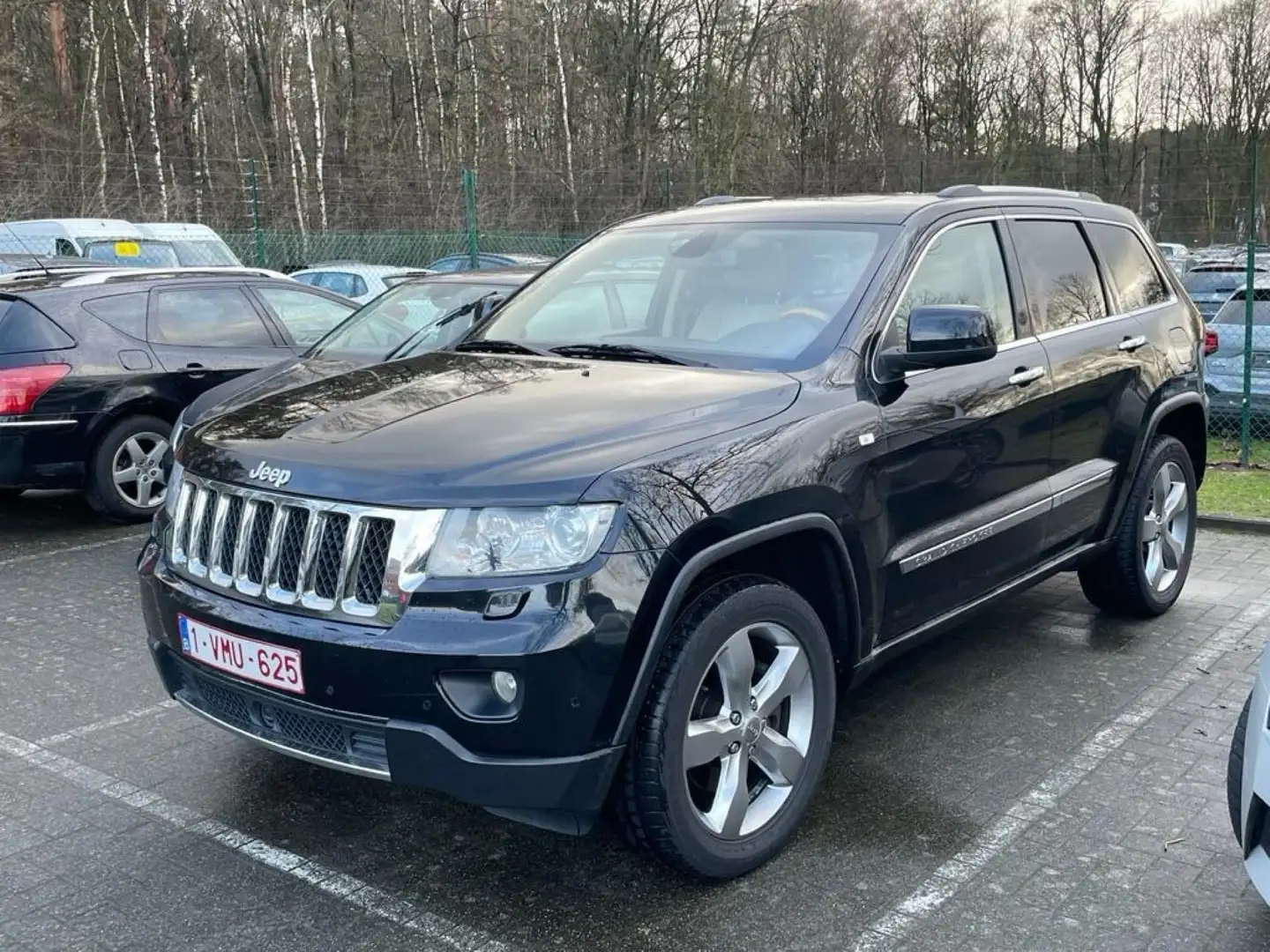Jeep Grand Cherokee 3.0 CRD V6 140 kW Overland FULL OPTION crna - 2