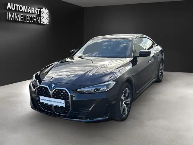 BMW 4 Series view 2
