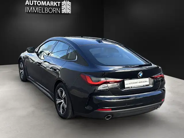 BMW 4 Series view 4