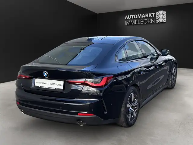 BMW 4 Series view 6