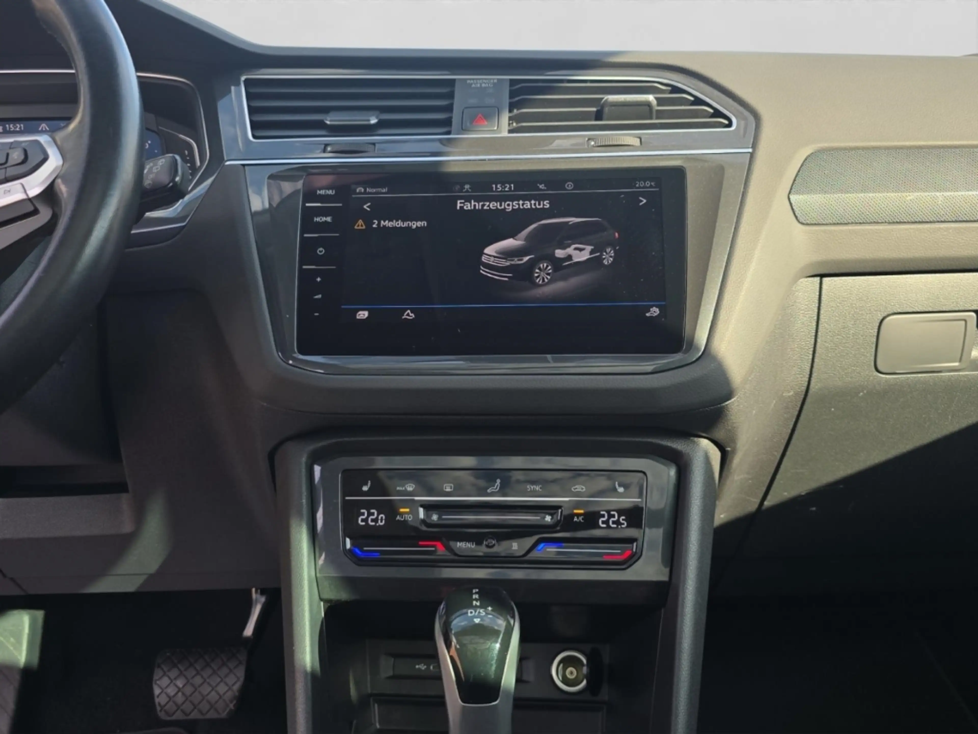 Volkswagen Tiguan 2.0 TDI Elegance 4Motion Alu LED AHK Pano Kamera A — photo 15