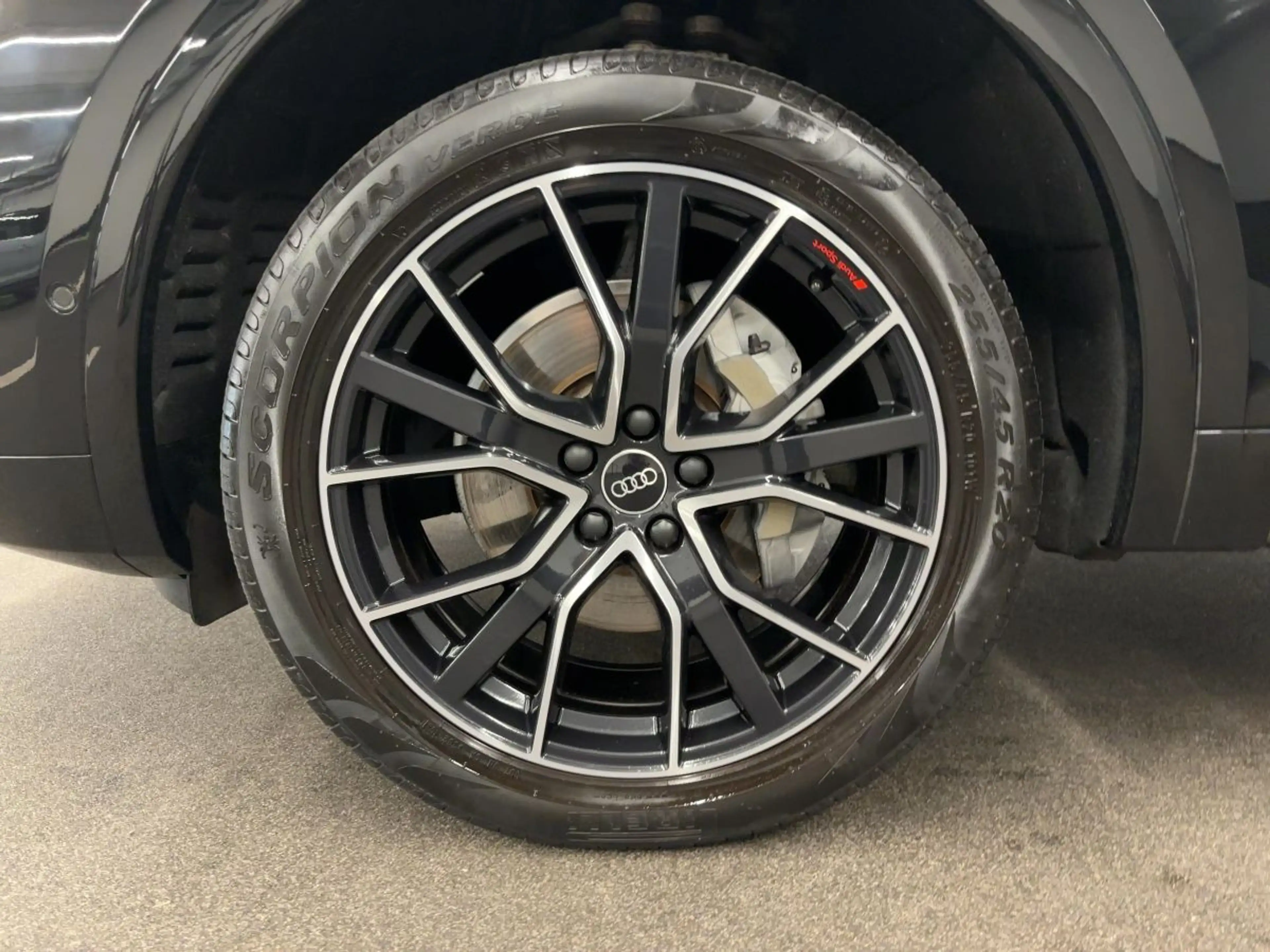 Audi Q5 S line 40 TDI qu.S tr. LED 360°K HU — photo 15
