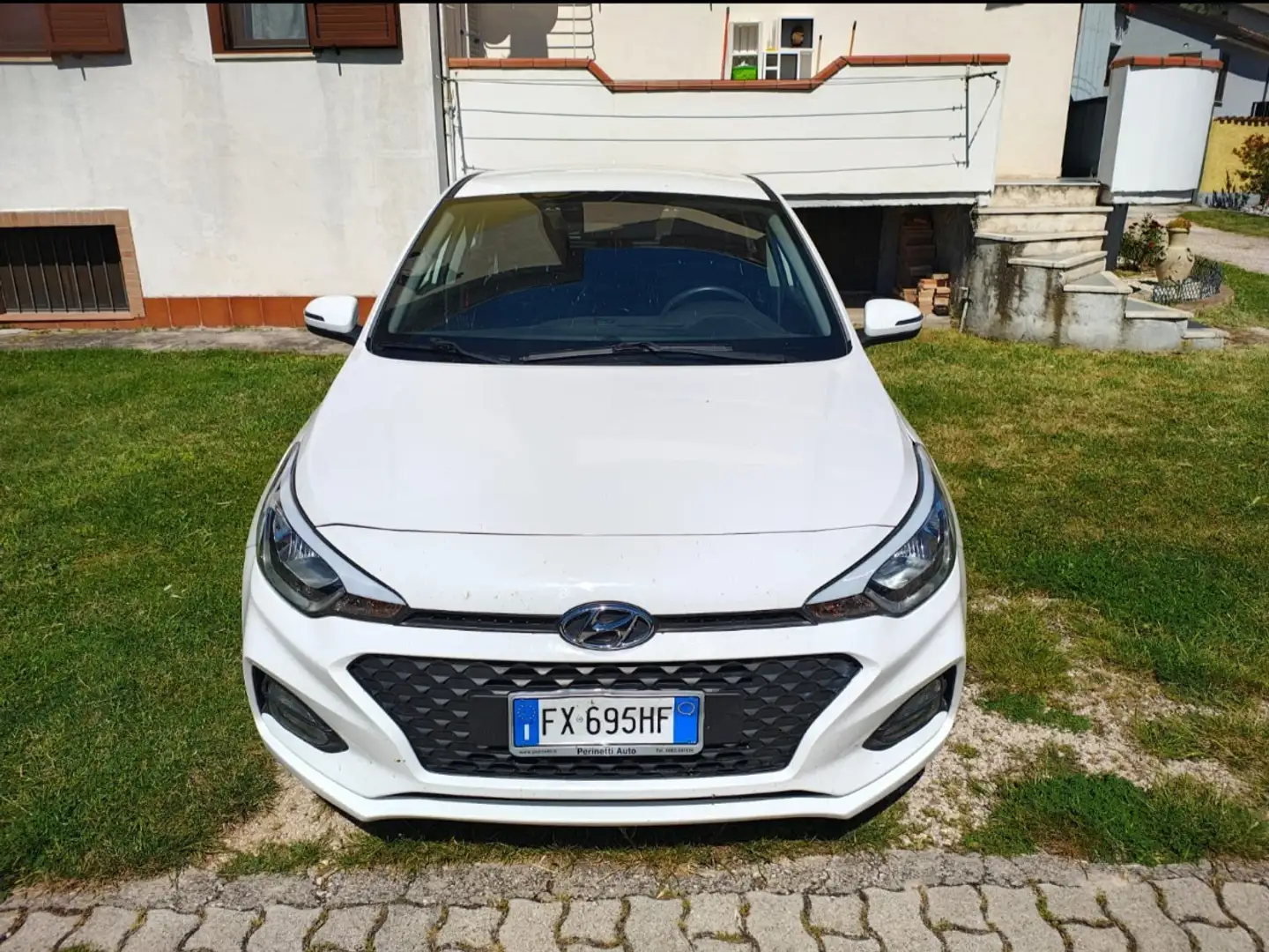 Hyundai i20 5p 1.2 mpi Connectline 75cv - 1