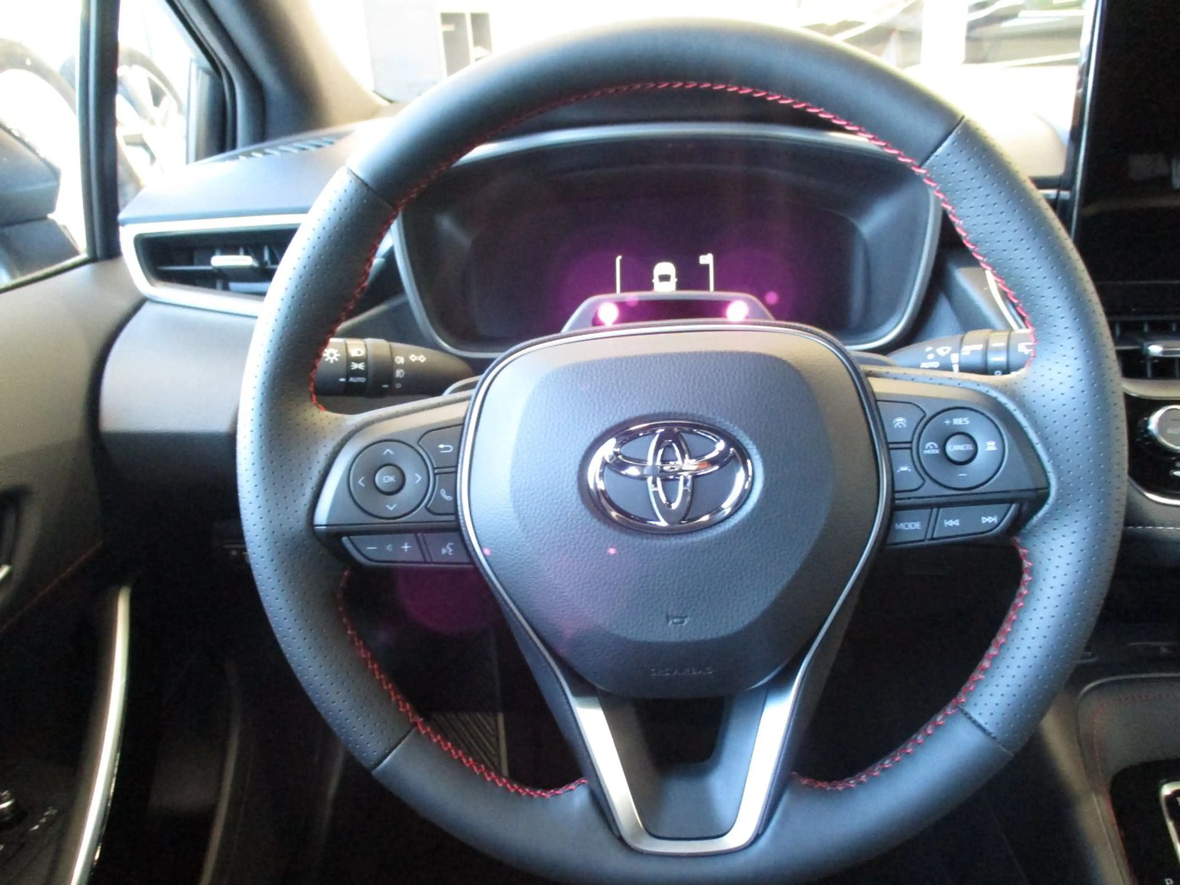 Toyota Corolla Touring s 2.0 GR Sport ACC+LED+Navi+SHZ — photo 12