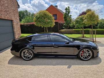 3.0 TDi V6 Quattro S tronic