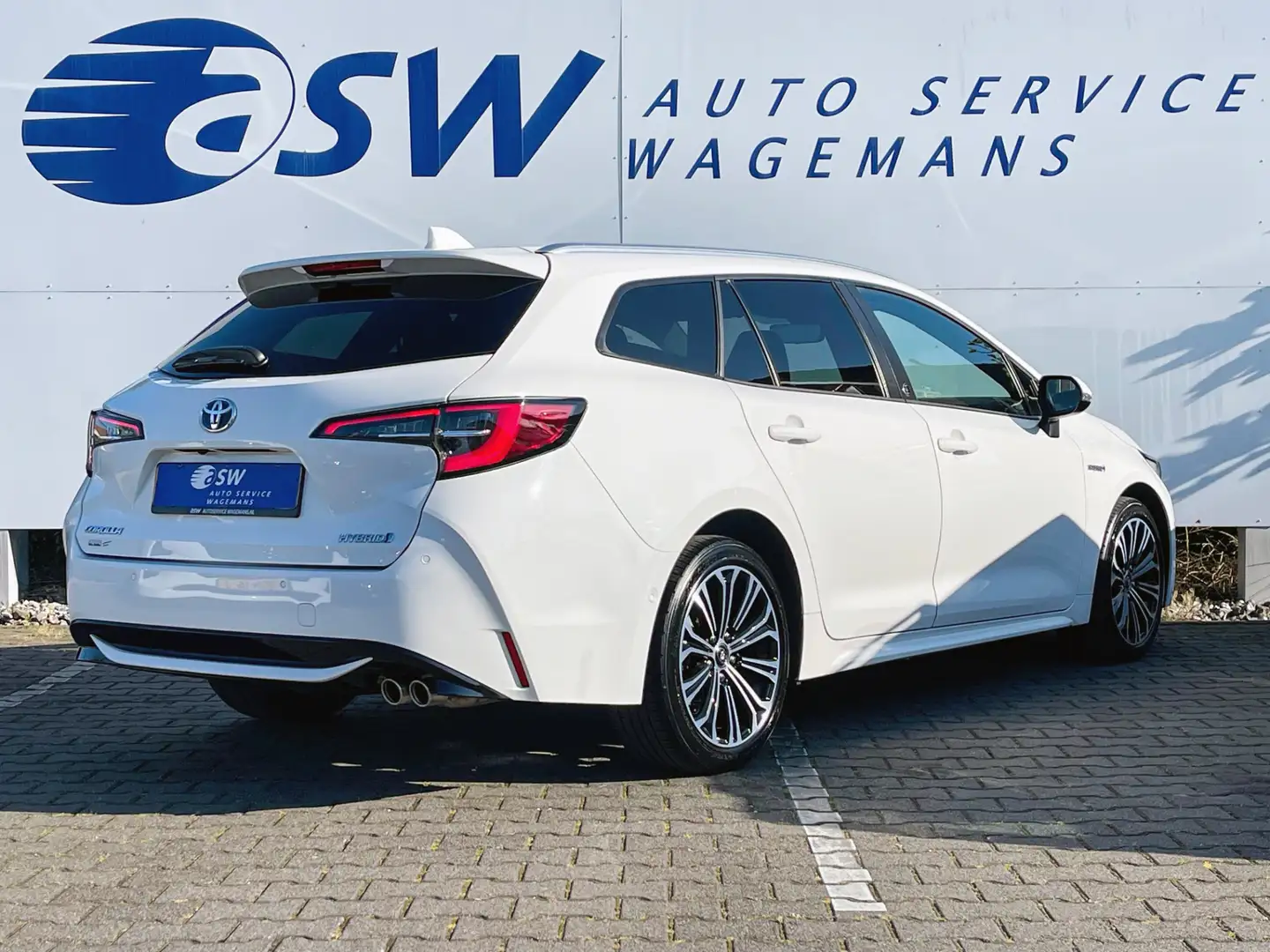 Toyota Corolla Touring Sports 2.0 Hybrid Dynamic | CarPlay | Came Wit - 2