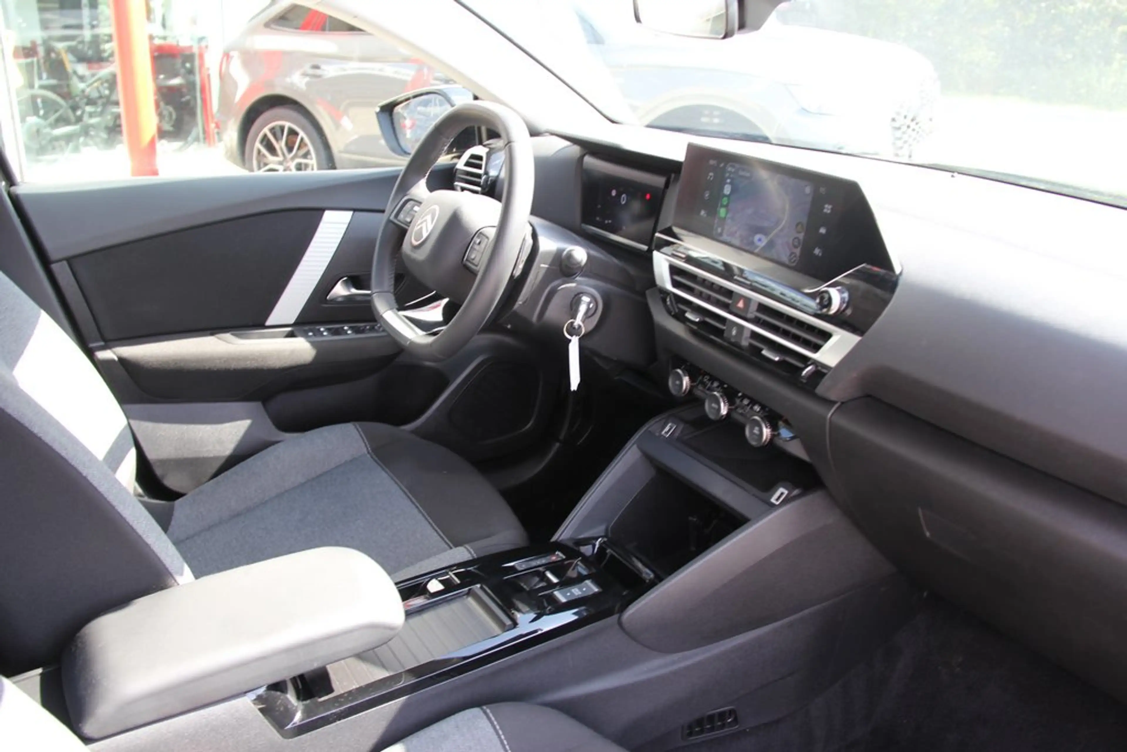 Citroen C4 Auto YOU LED PDC Smart-Link kabellos — photo 7