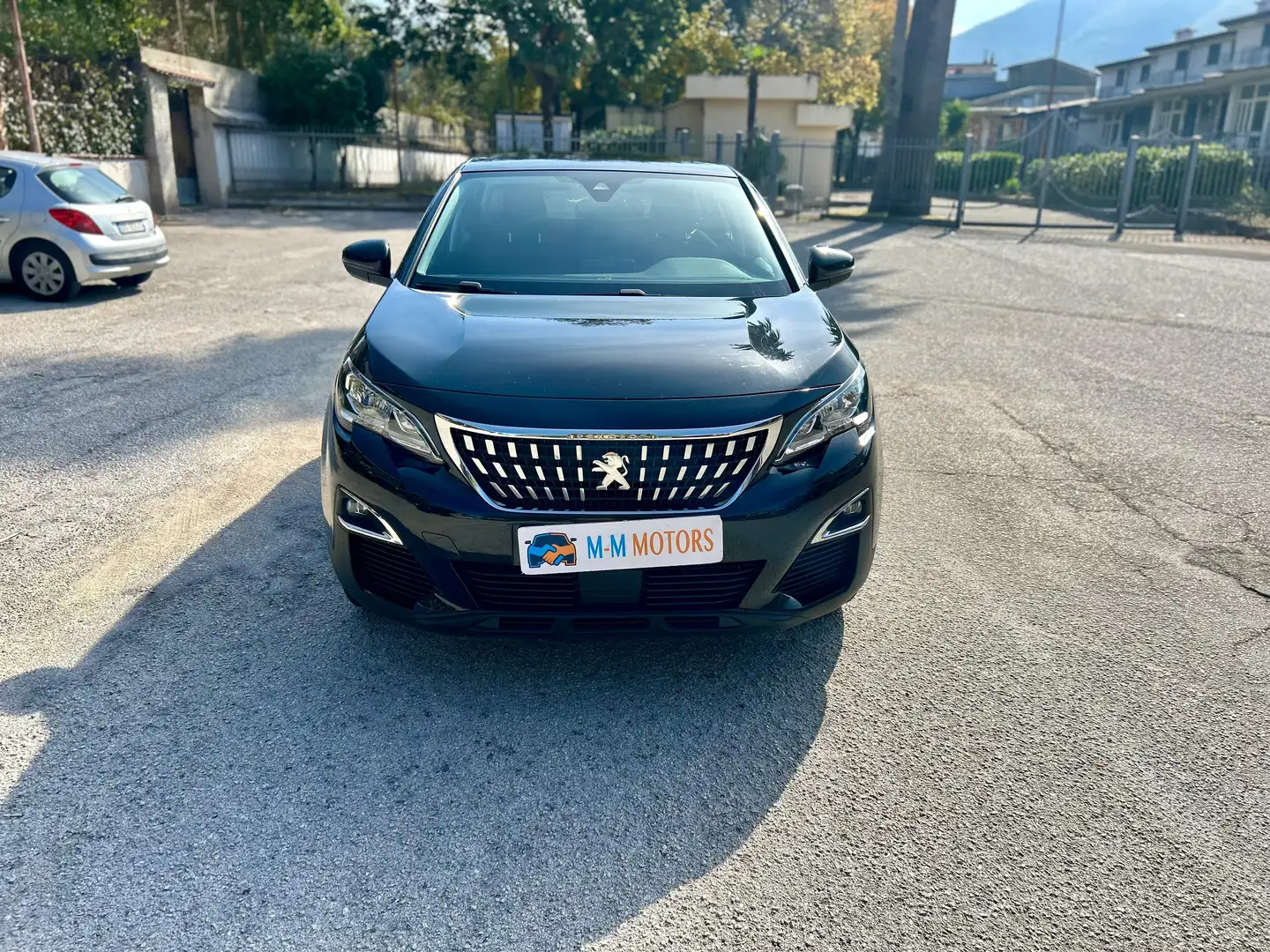 Peugeot 3008 3008 II 2016 1.6 bluehdi Access s Noir - 1
