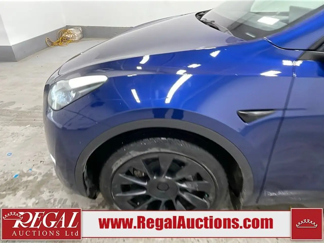 Tesla Model Y снимка Tesla Model Y