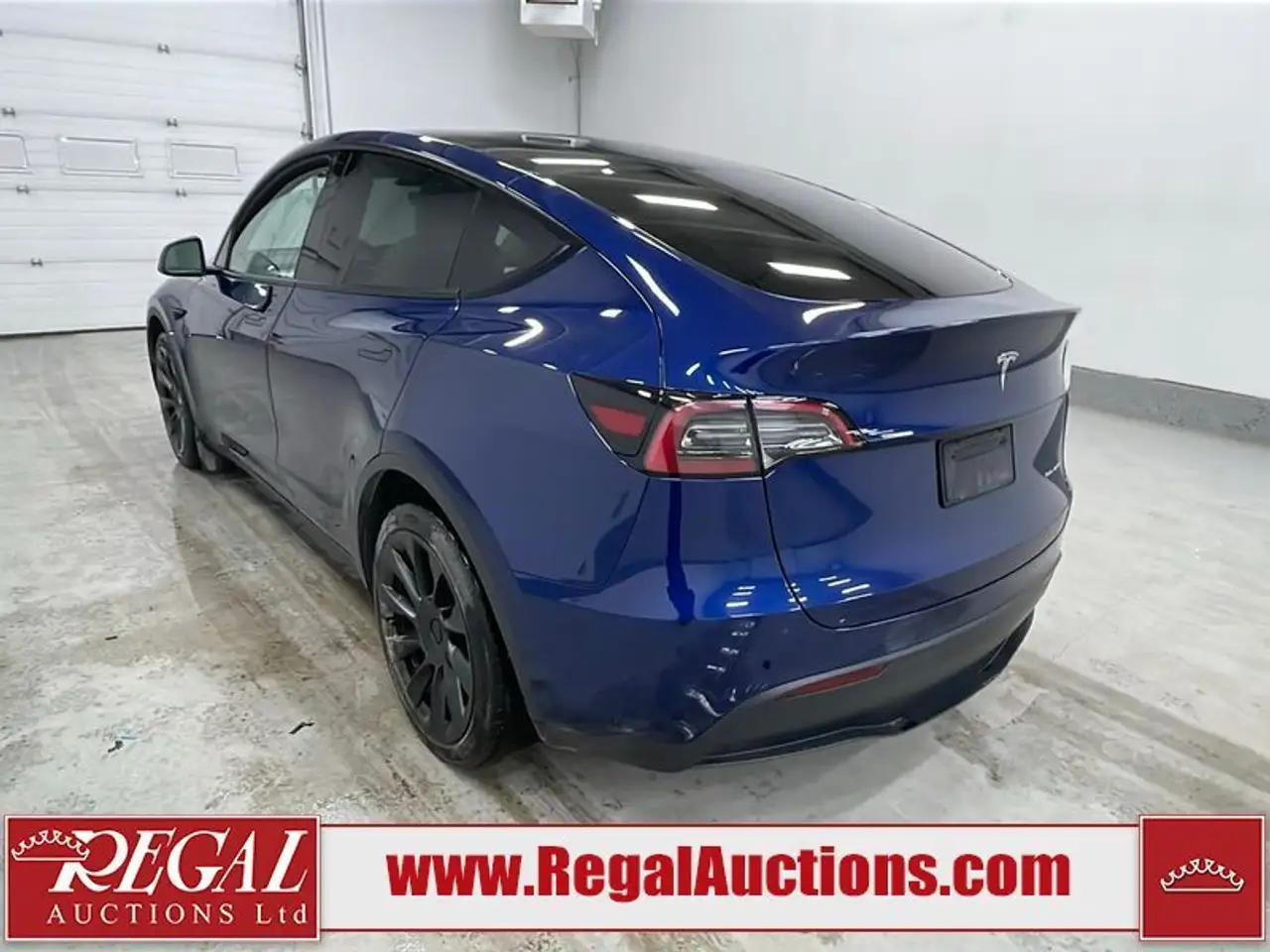 Tesla Model Y снимка Tesla Model Y