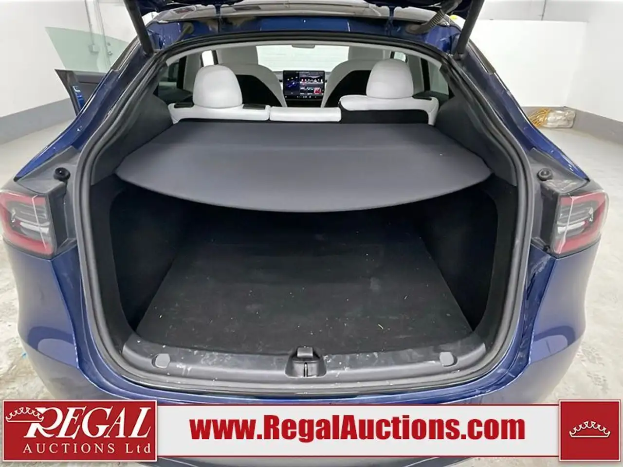 Tesla Model Y снимка Tesla Model Y