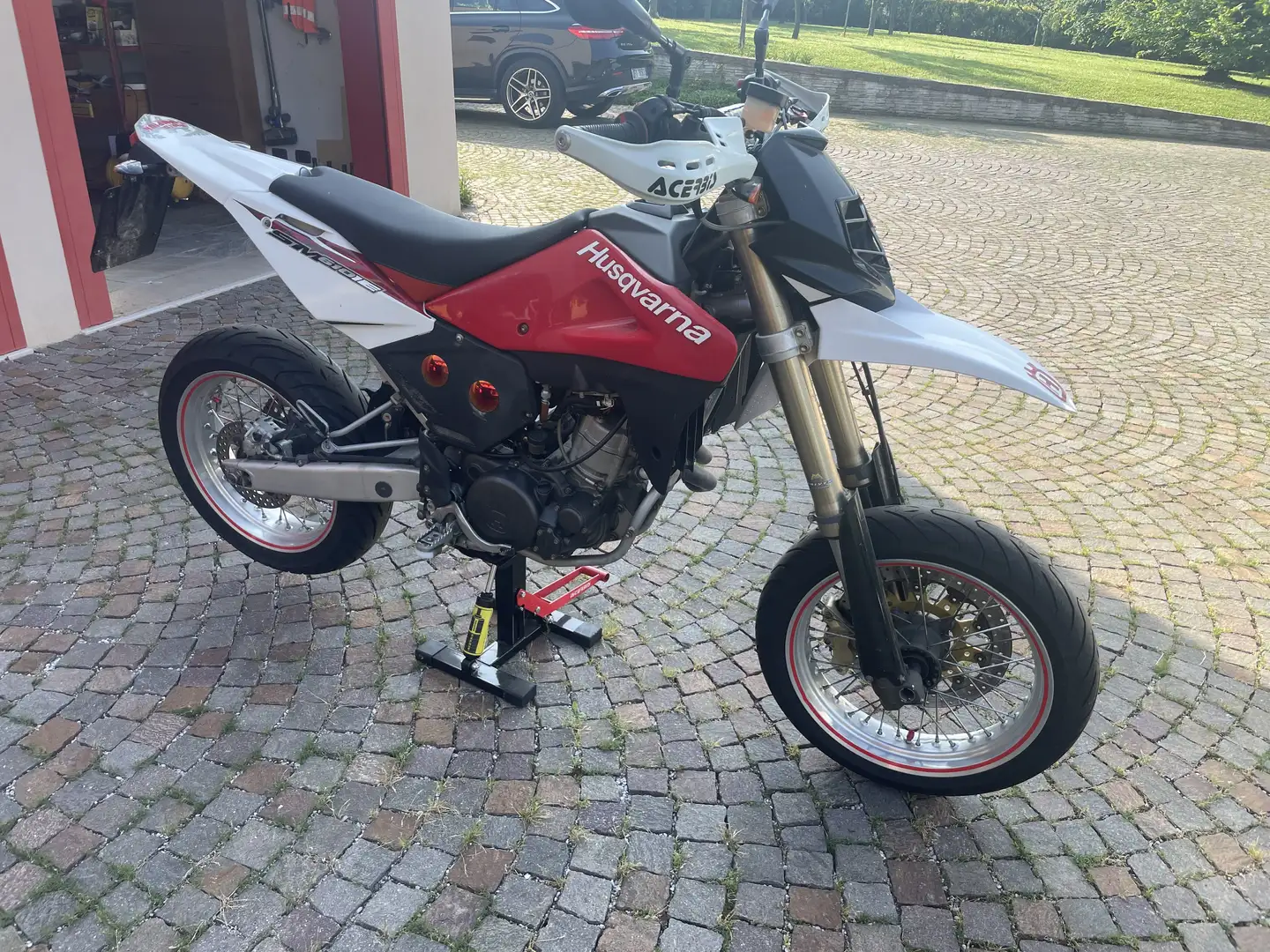 Husqvarna SM 610 - 1