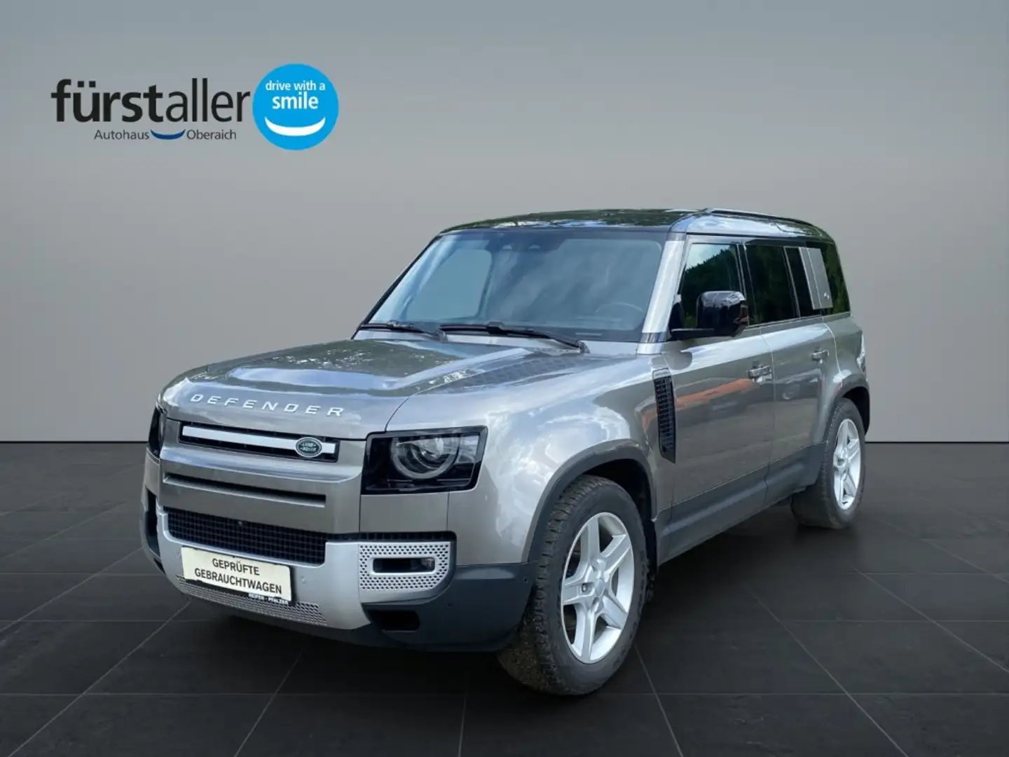 Land Rover Defender 110 D250 SE Grau - 1