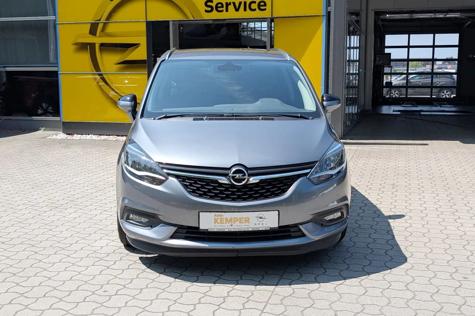Opel Zafira 1.4 Turbo Innovation *LED*Navi*7-Sitzer* Grau - 2