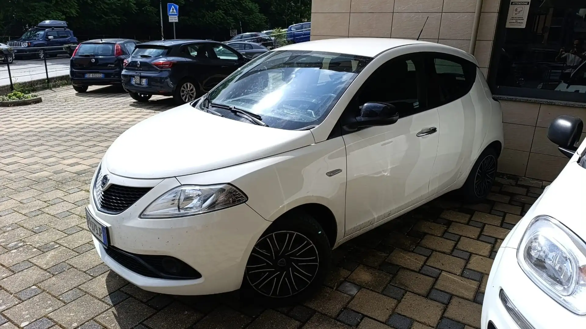 Lancia Ypsilon Ypsilon 1.2 Gold s Beige - 1