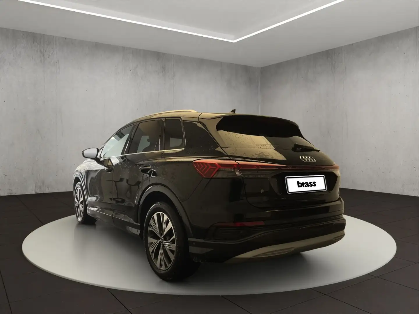 Audi Q4 e-tron Q4 40 e-tron 150 kW Schwarz - 2