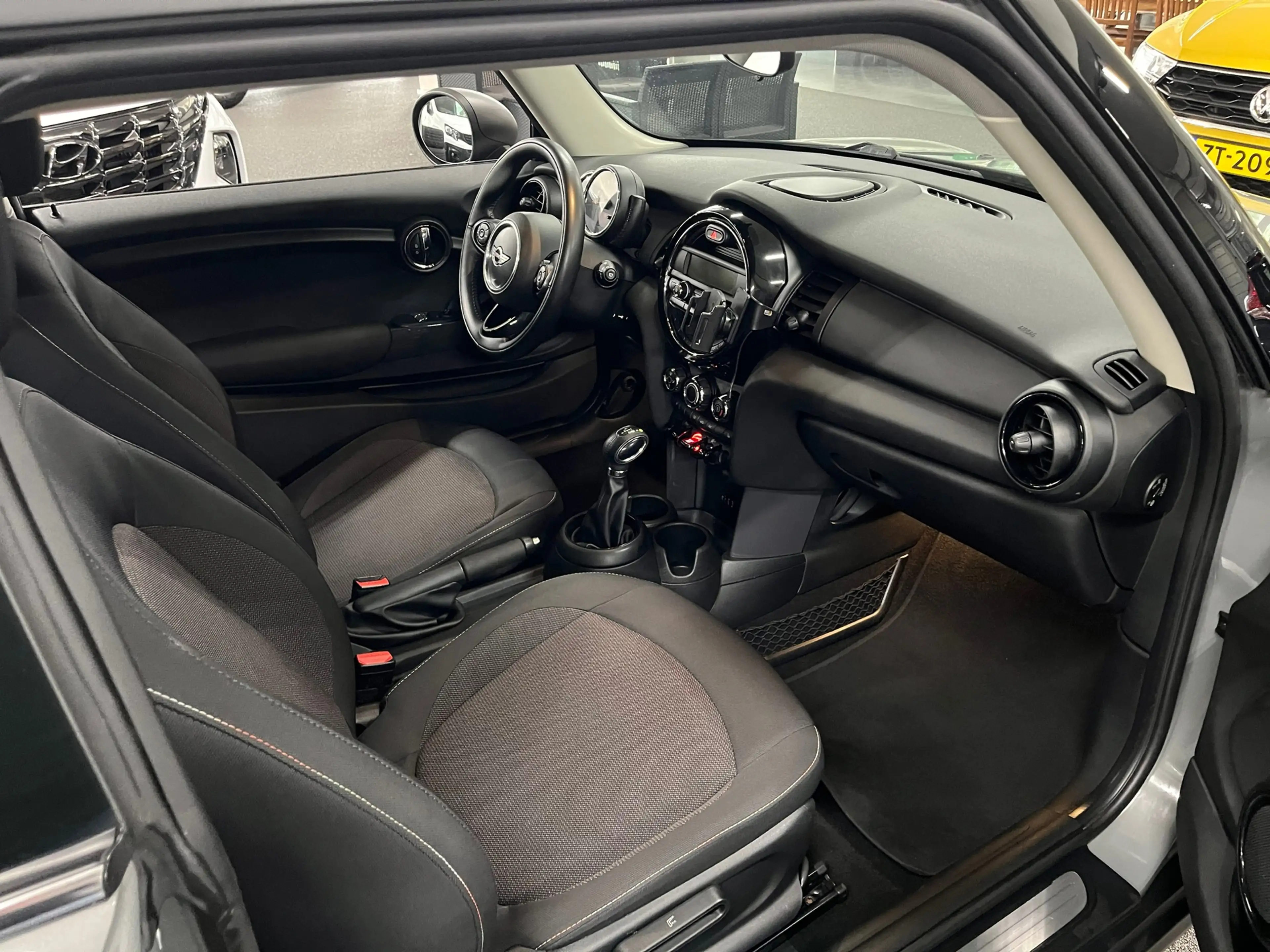 MINI One 3-Deurs 1.2 Salt Business/ Automaat/ LMV/ Parkeers — photo 12