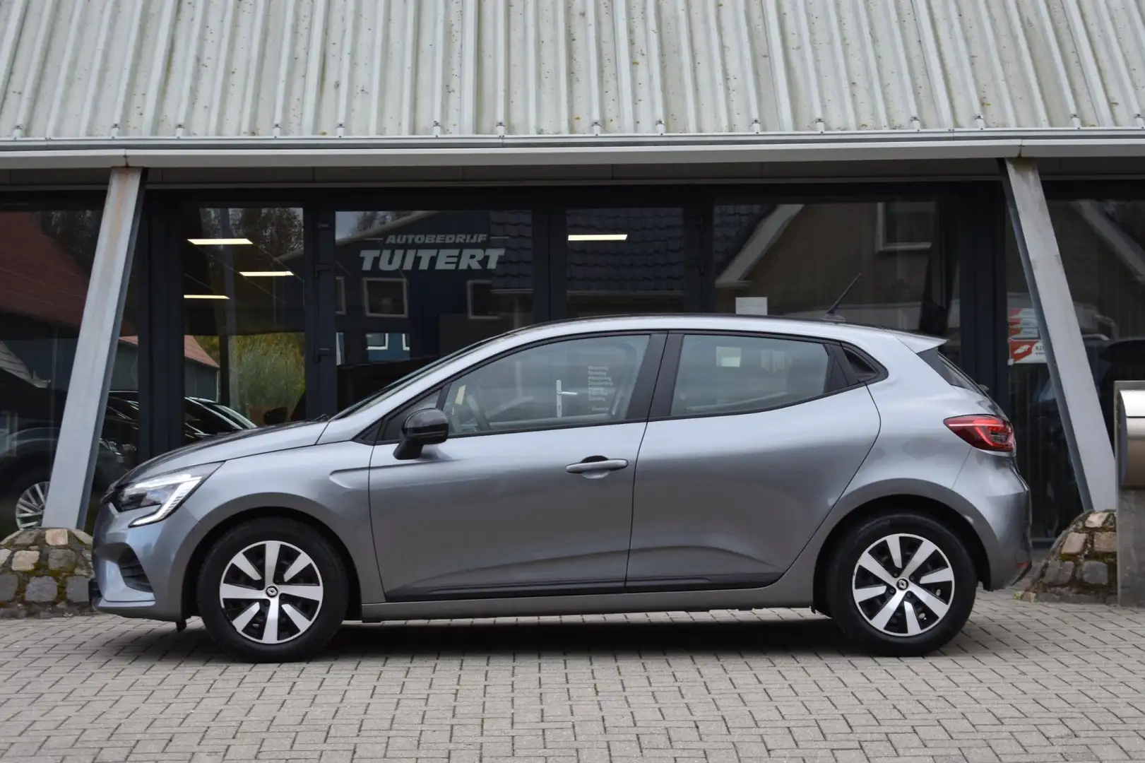 Renault Clio 1.0 TCe 90 PARKEERSENSOREN | APPLE CARPLAY | ANDRO Grijs - 2