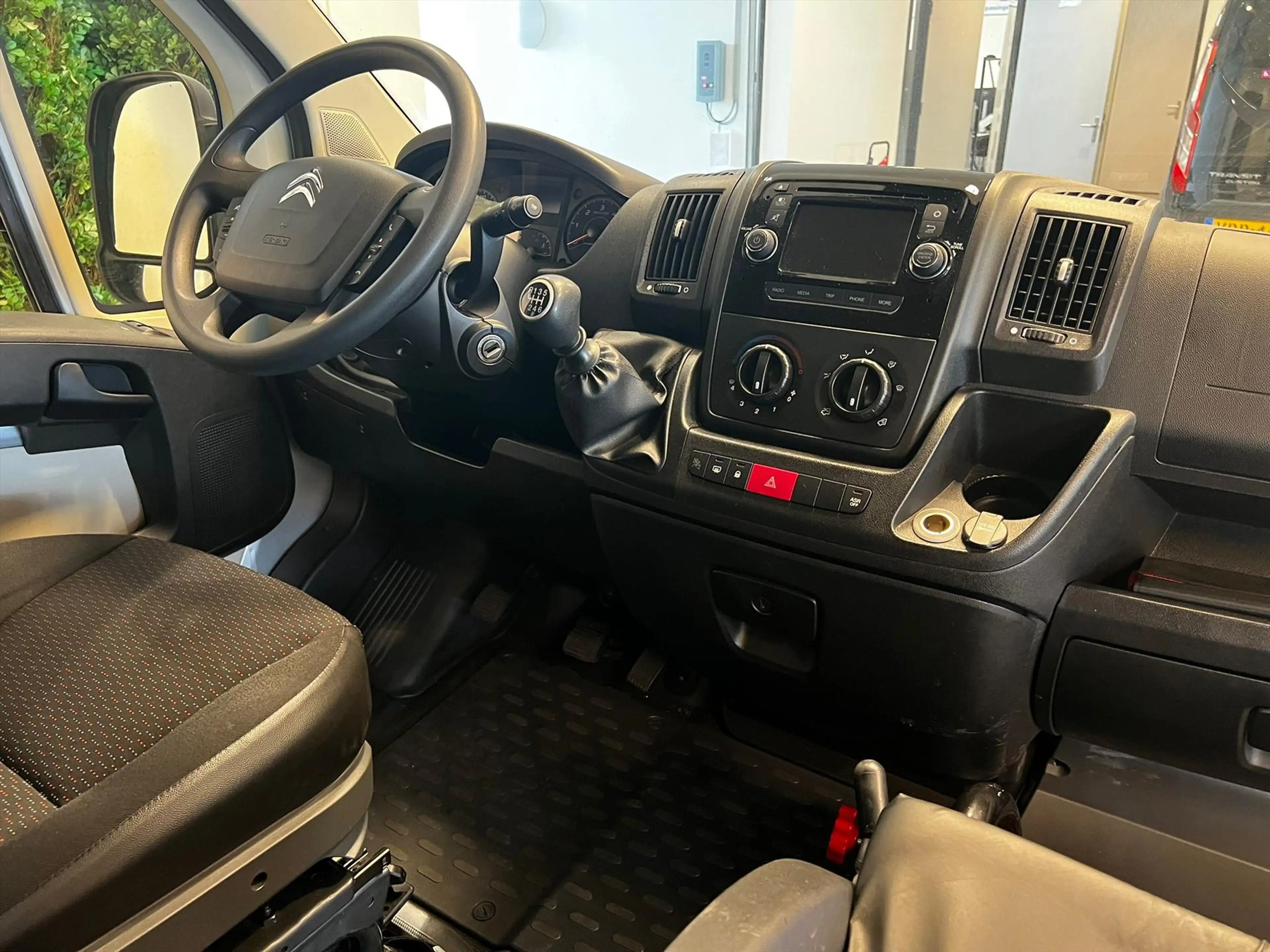 Citroen Jumper — photo 14