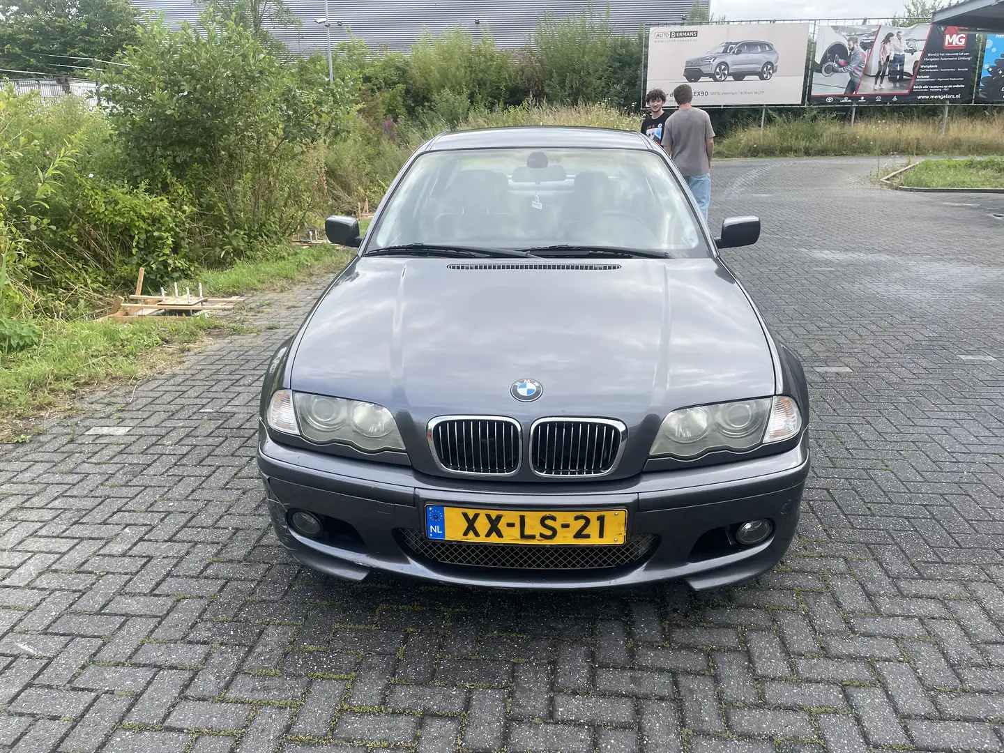 BMW 330 323i Executive Gri - 1