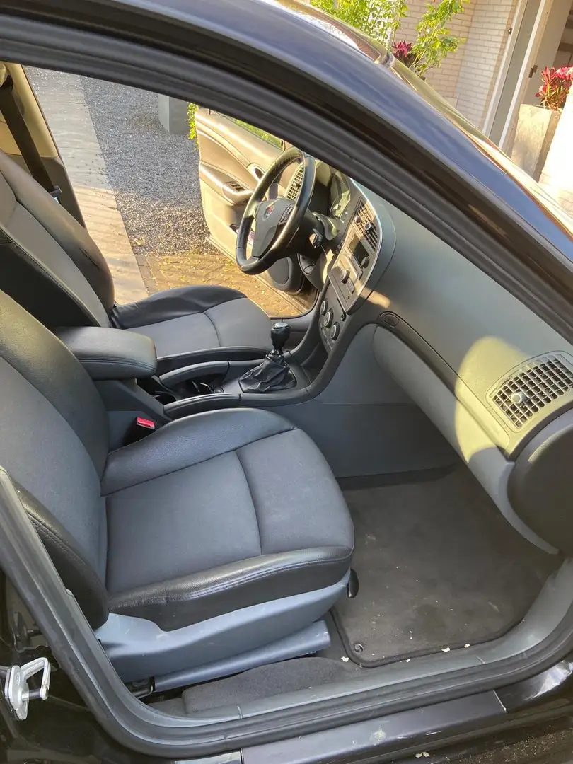 Saab 9-3 9-3 1.8 Linear Zwart - 2
