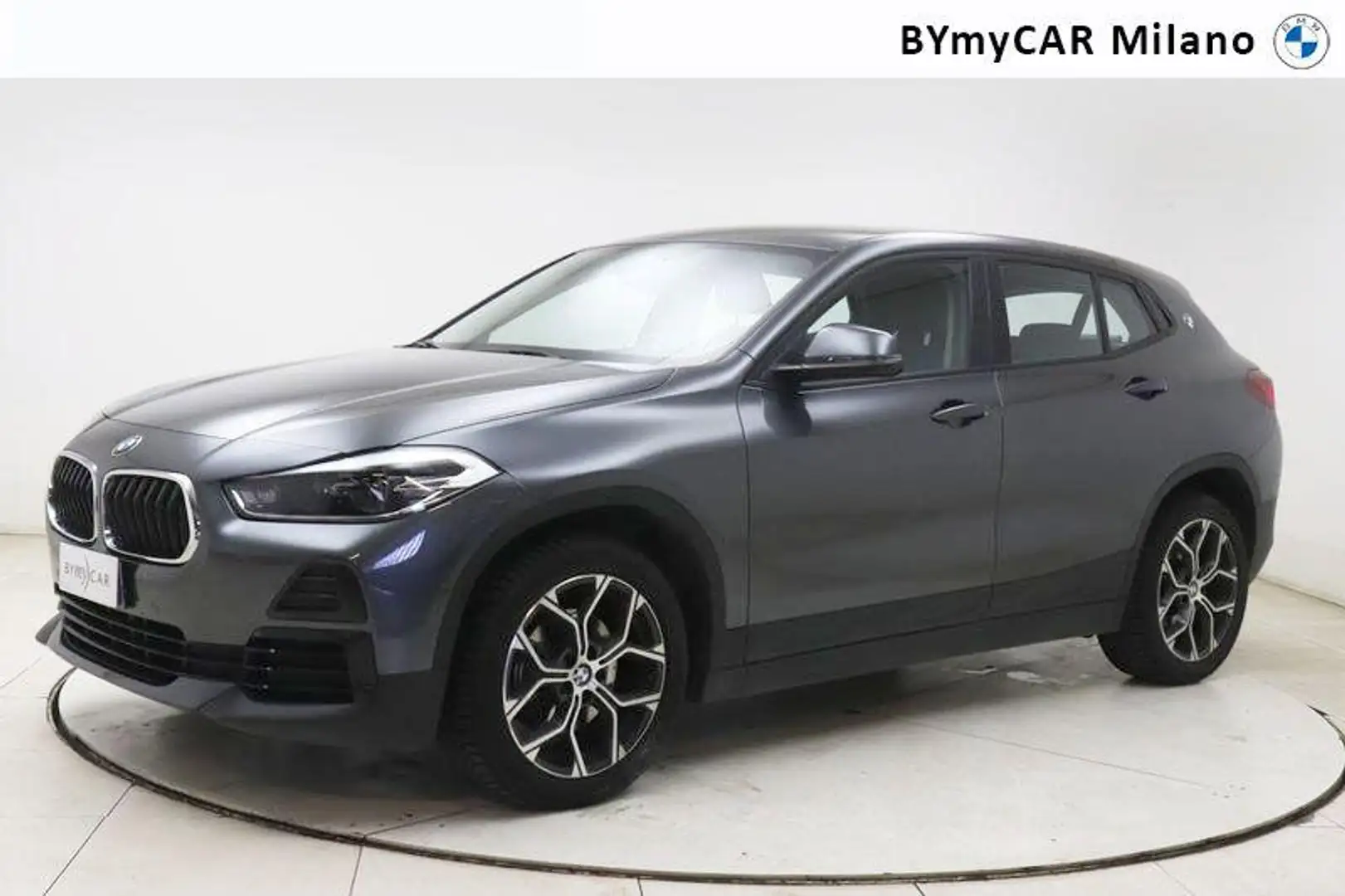 BMW X2 xdrive18d Business X auto Grigio - 1
