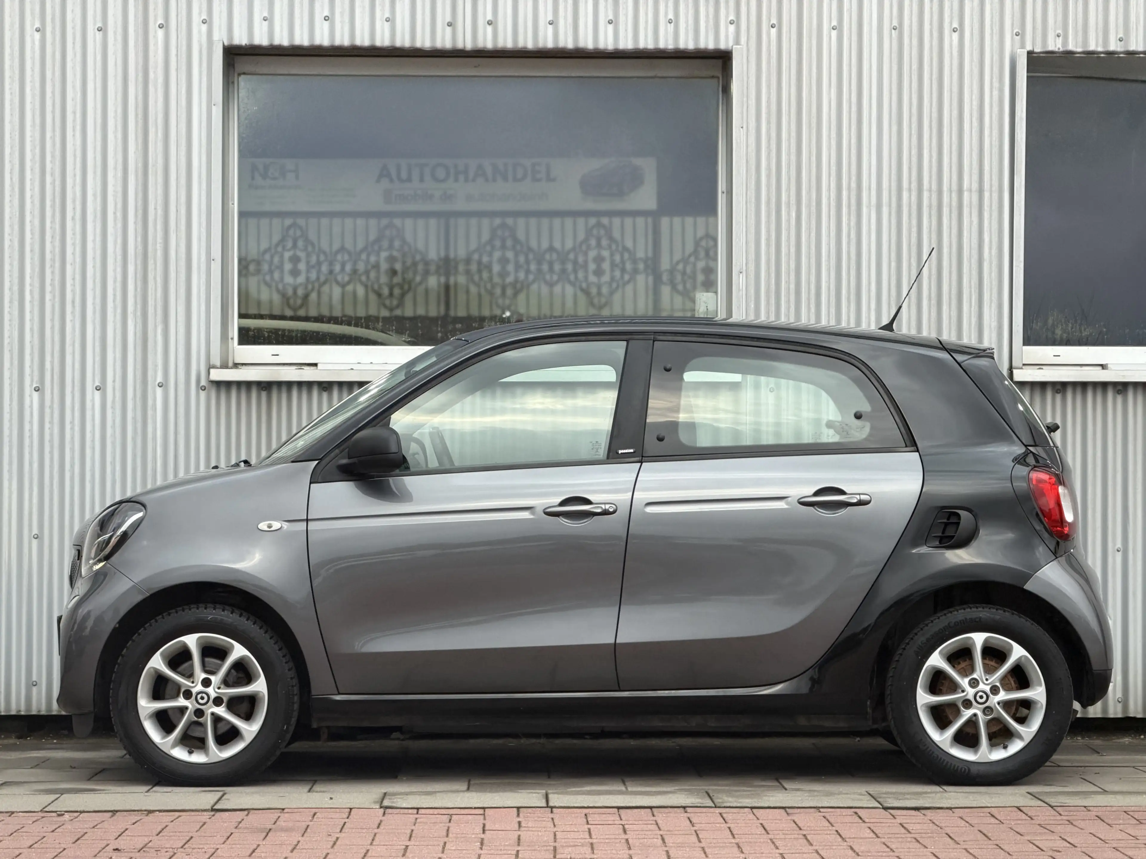 smart forFour Basis 52 kW*Passion*Tempomat*LED* — photo 5