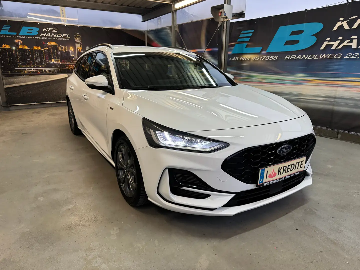 Ford Focus ST-Line Weiß - 1