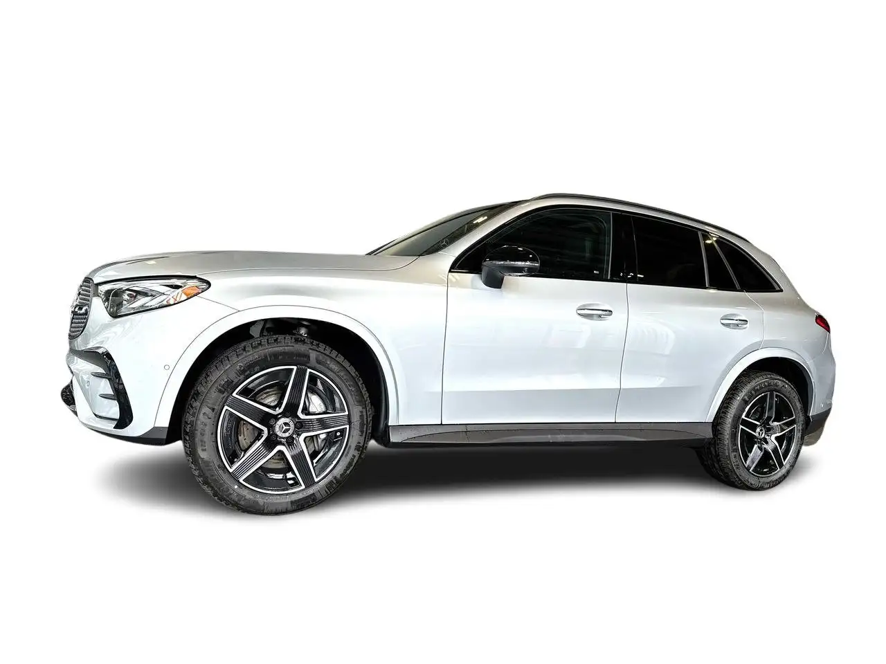 Mercedes-Benz GLC снимка Mercedes-Benz GLC