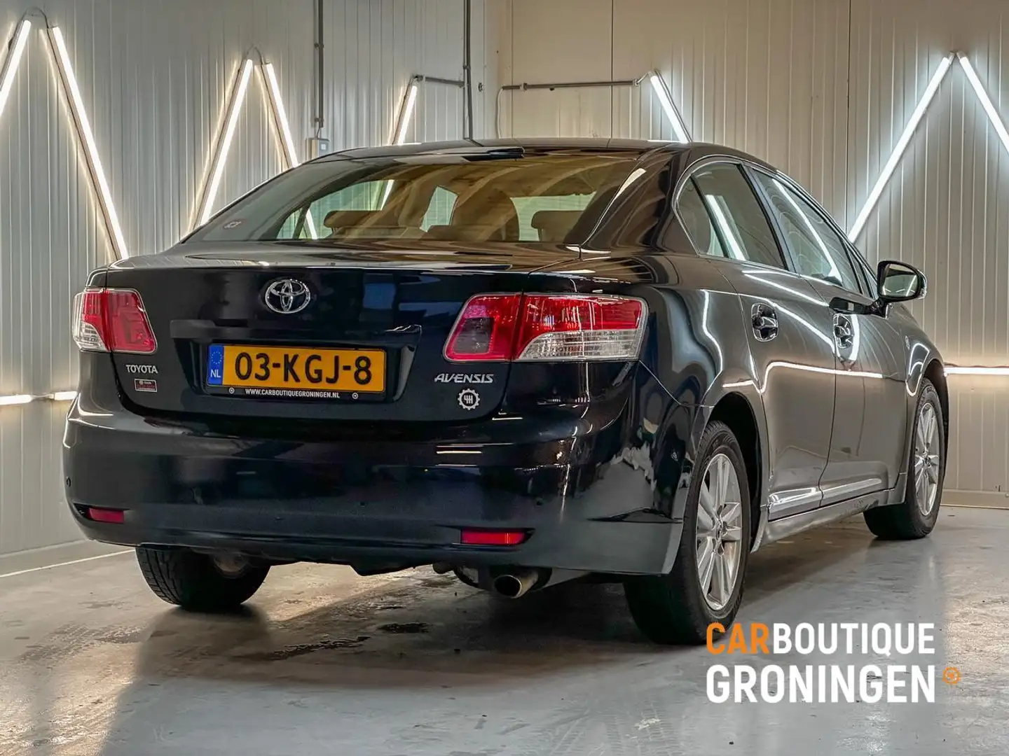 Toyota Avensis 1.6 VVTi Dynamic | 2e EIGENAAR | NIEUWE APK Negro - 2