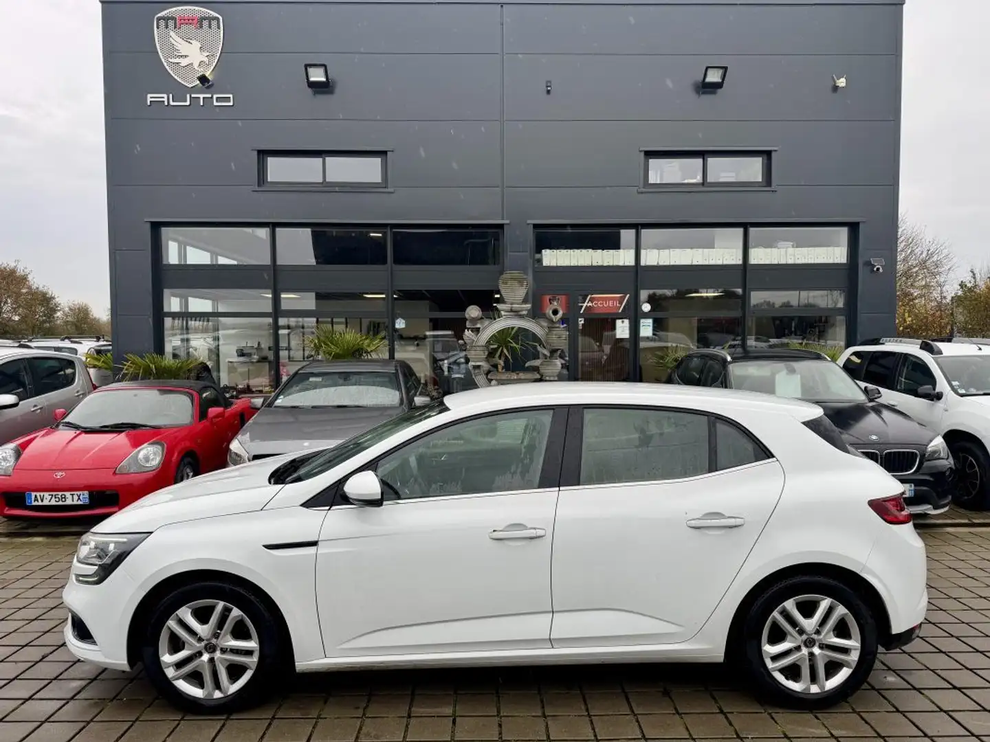 Renault Megane 4 1.5 Blue dCi 115ch Business EDCN BERLINE BLUE Bianco - 1