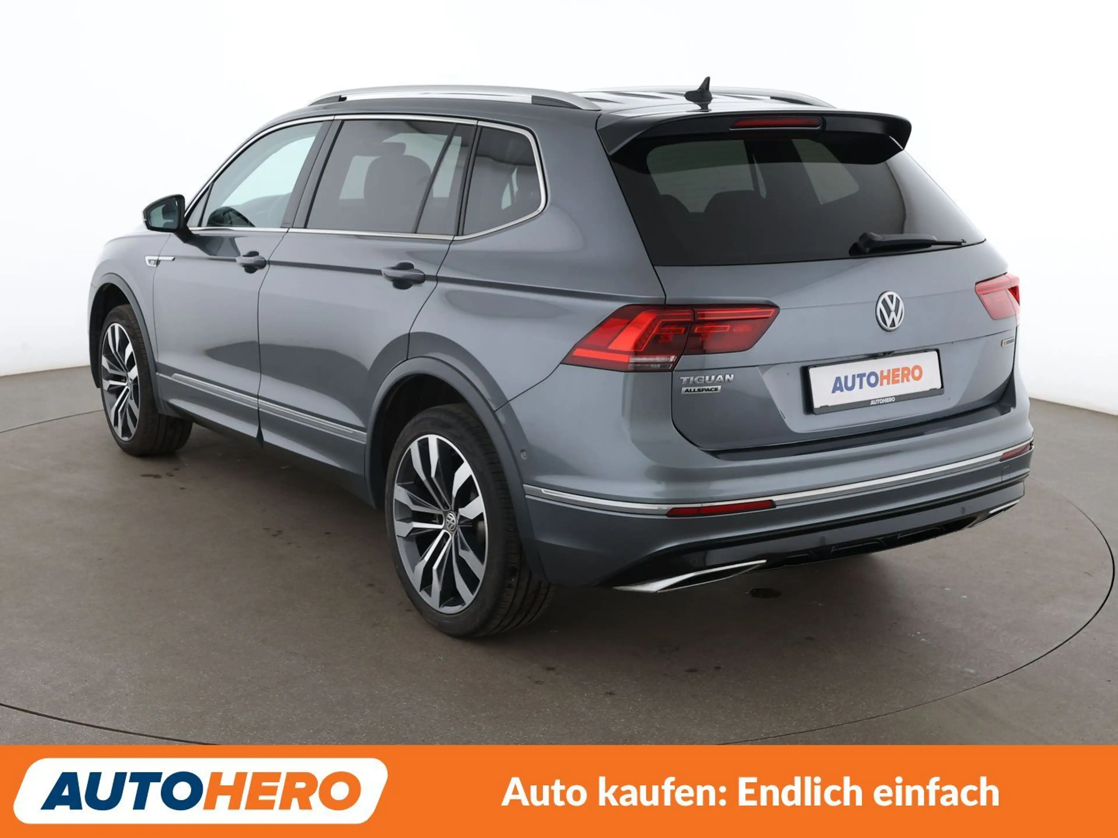 Volkswagen Tiguan Allspace 2.0 TDI Highline 4Motion Aut.*R-LINE*HUD*LED*360* — photo 4