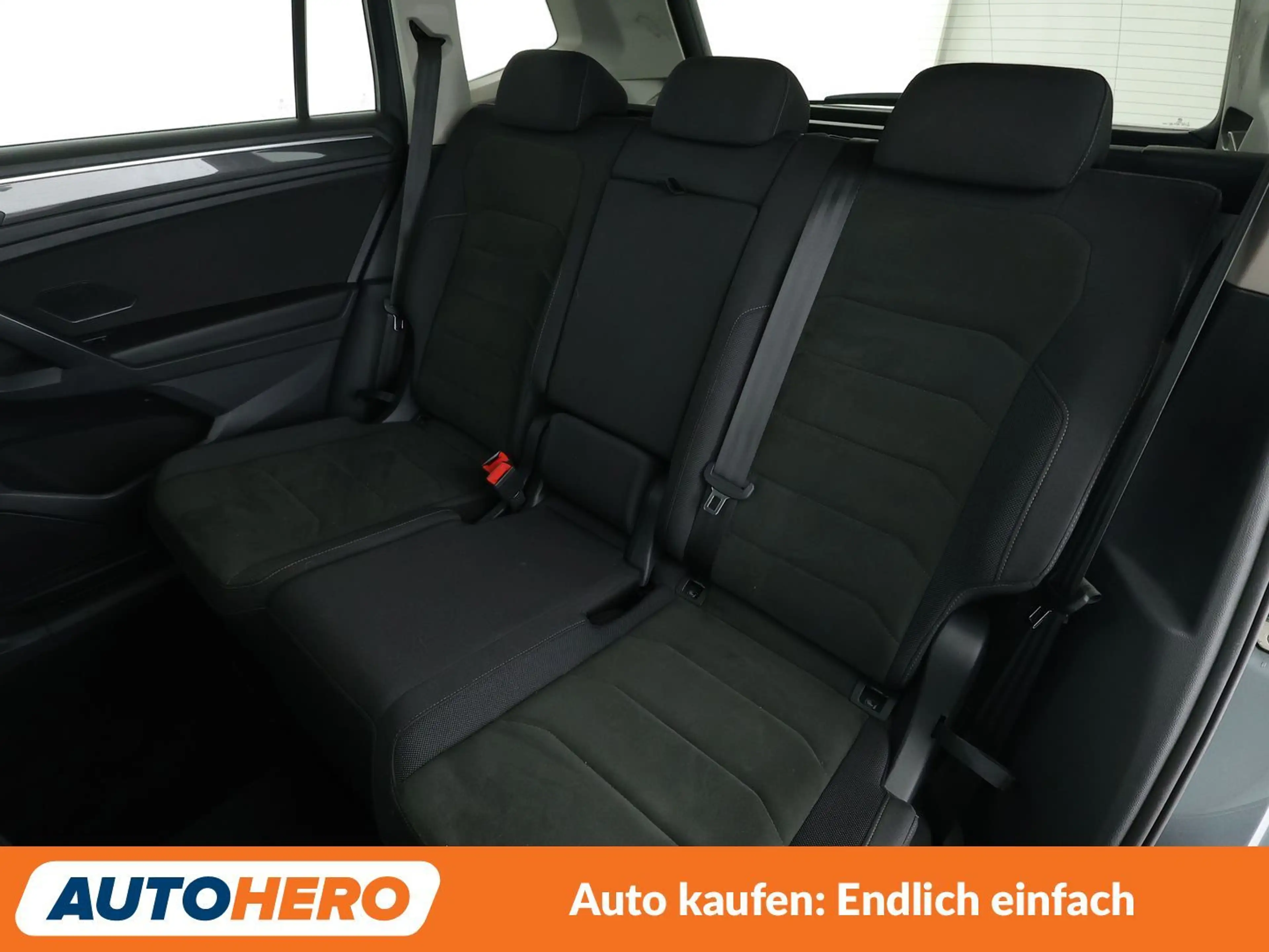 Volkswagen Tiguan Allspace 2.0 TDI Highline 4Motion Aut.*R-LINE*HUD*LED*360* — photo 14