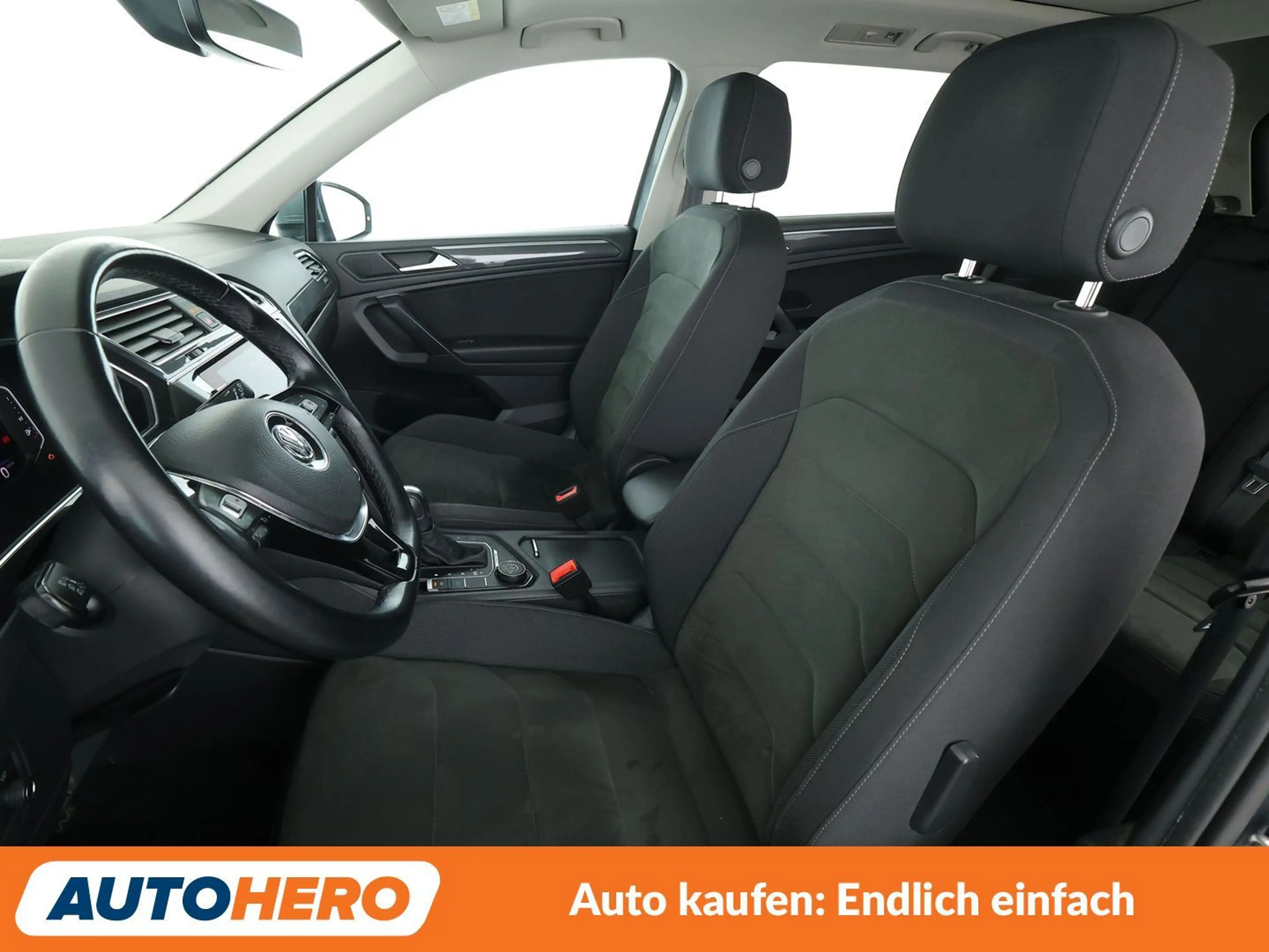 Volkswagen Tiguan Allspace 2.0 TDI Highline 4Motion Aut.*R-LINE*HUD*LED*360* — photo 10