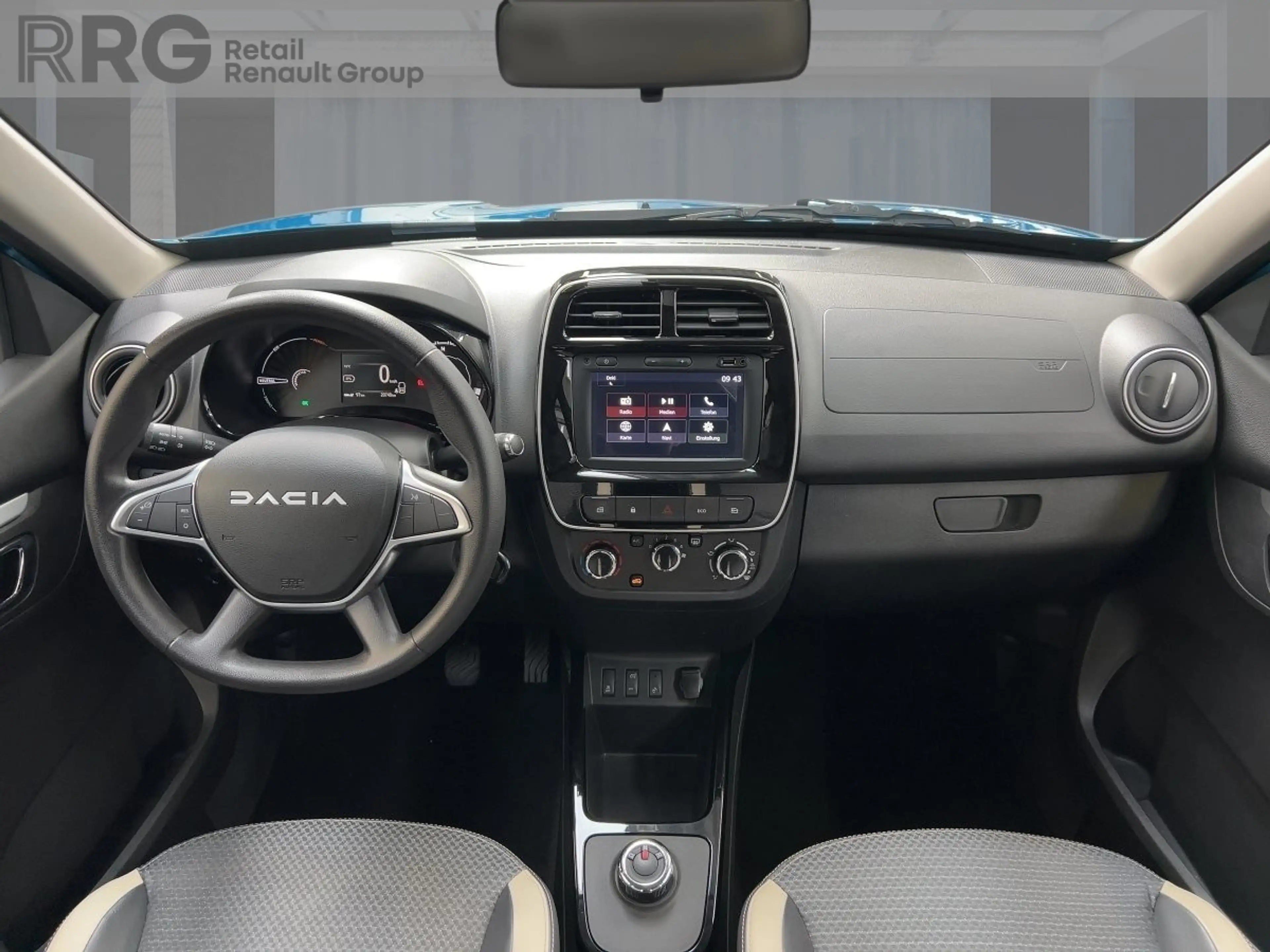 Dacia Spring Essentiel Rückfahrkamera — photo 10