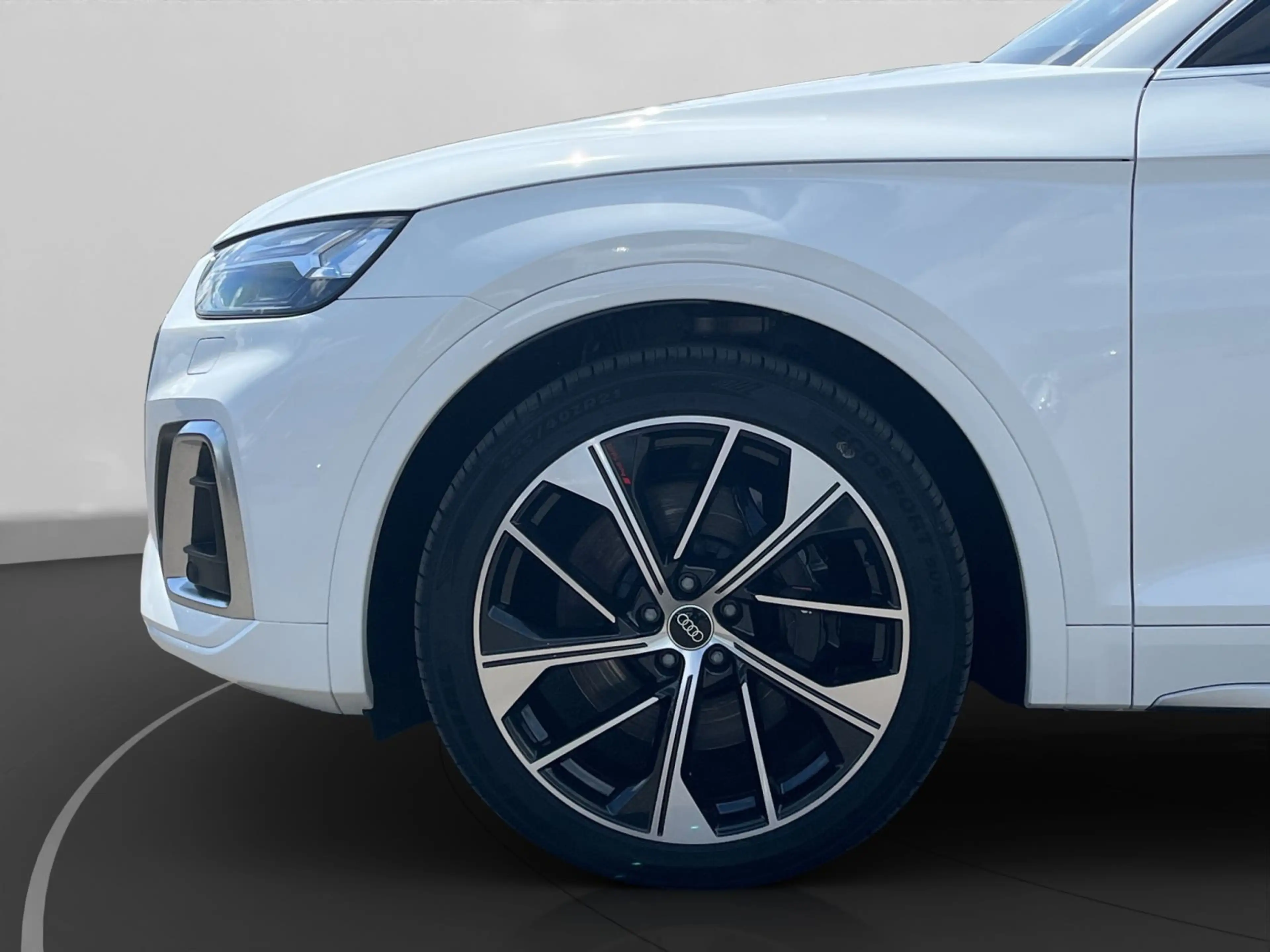 Audi SQ5 TDI AHK+Matrix+Navi+Kamera+ACC — photo 11