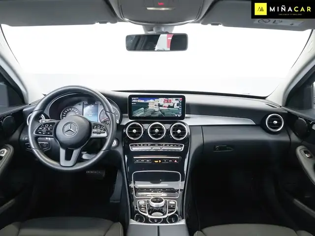 Mercedes-Benz C-Class view 6