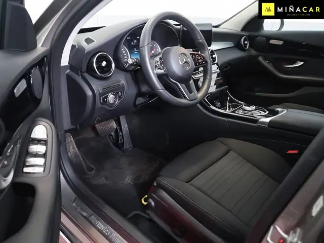 Mercedes-Benz C-Class view 13