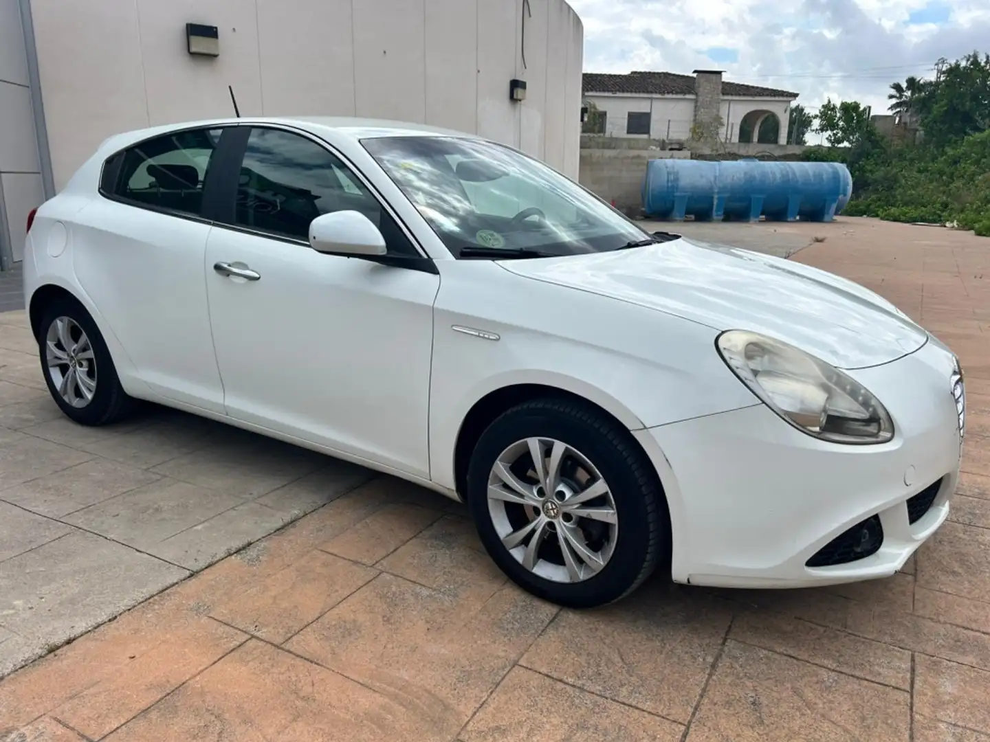 Alfa Romeo Giulietta 1.6JTDm Distinctive Blanco - 1