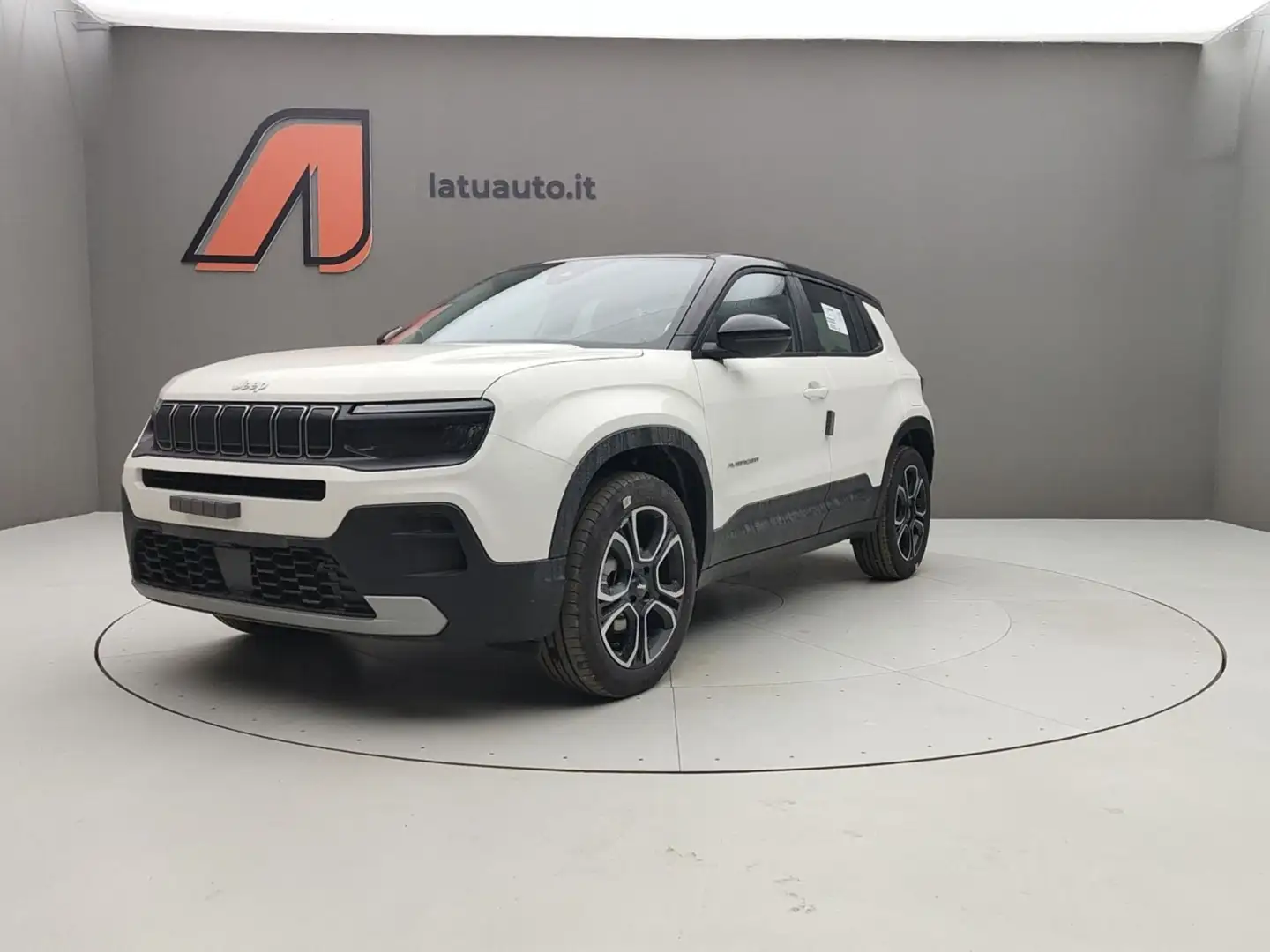 Jeep Avenger 1.2 MHEV 100CV ALTITUDE DCT Blanc - 1