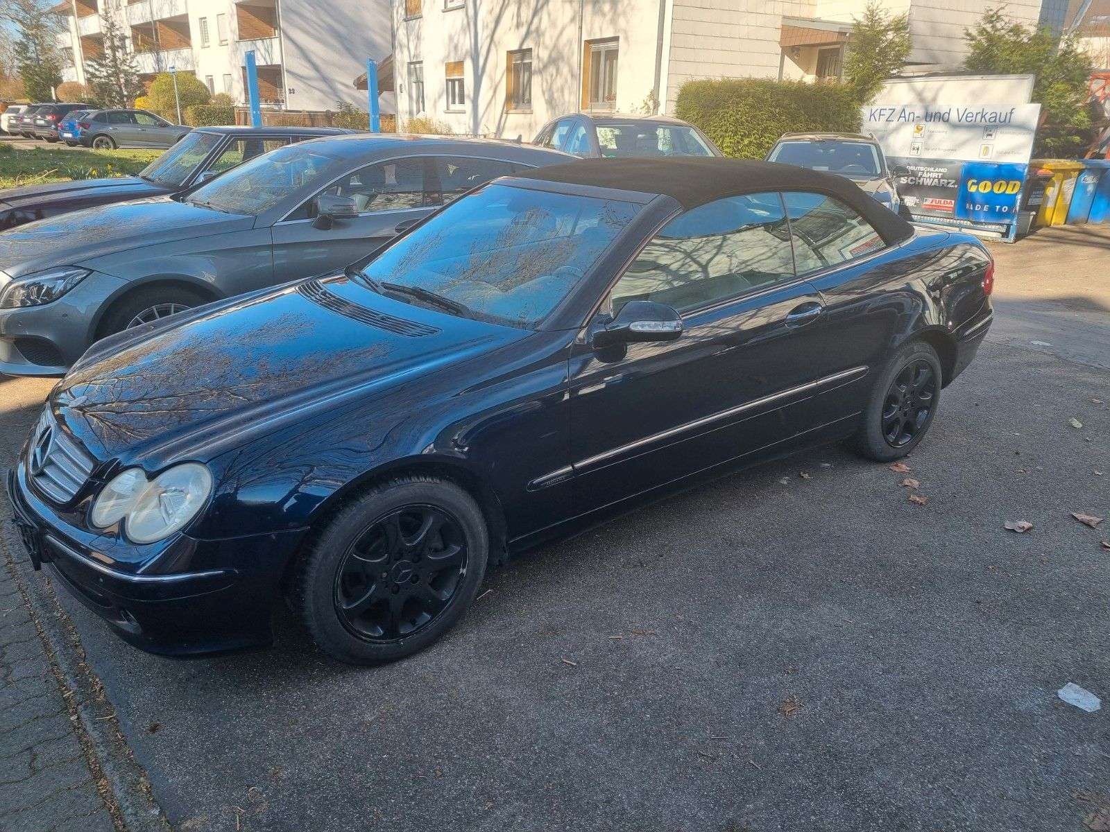 Second hand Mercedes Benz Clk-Class 